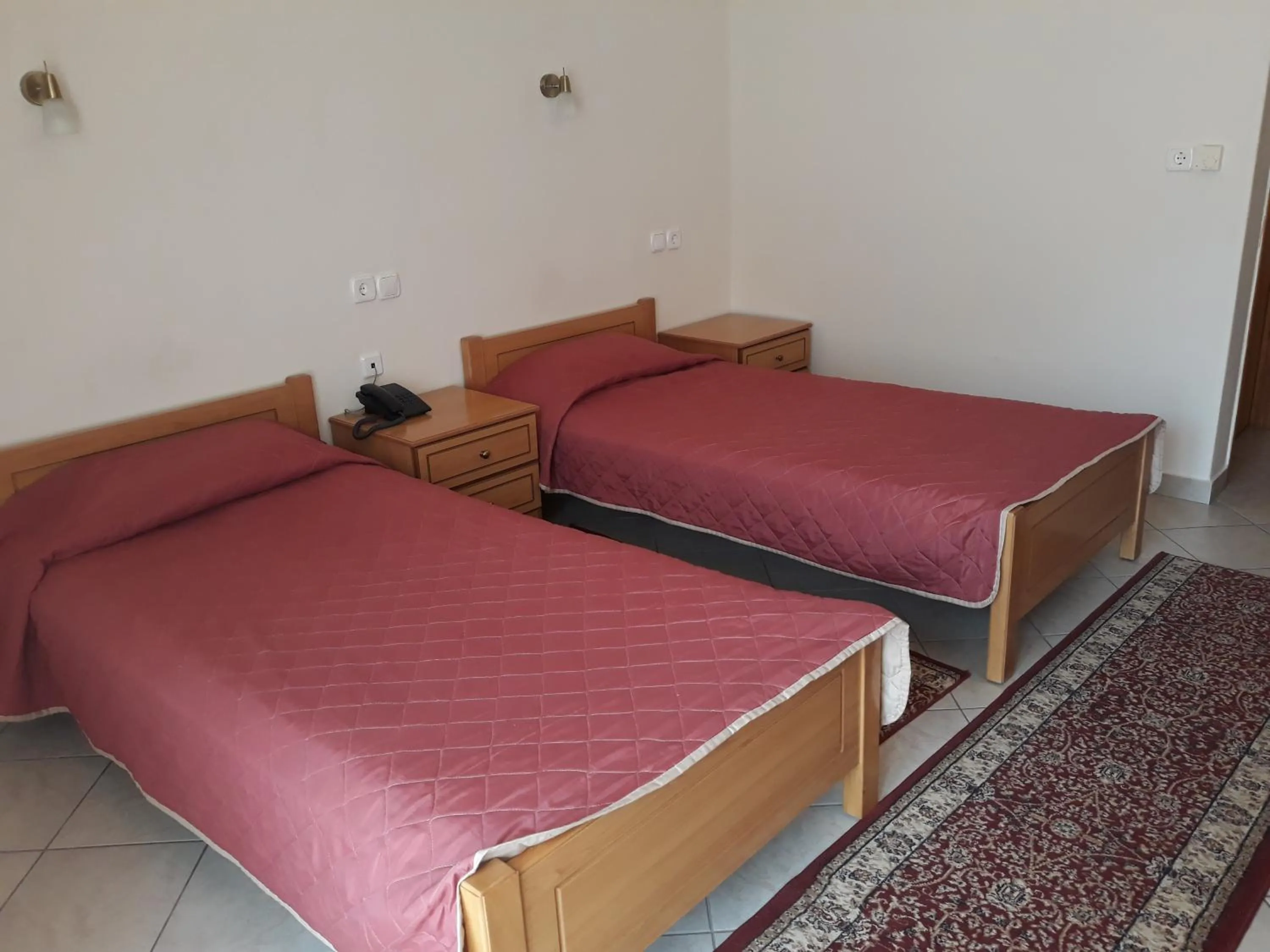 Photo of the whole room, Bed in Hotel Kastro