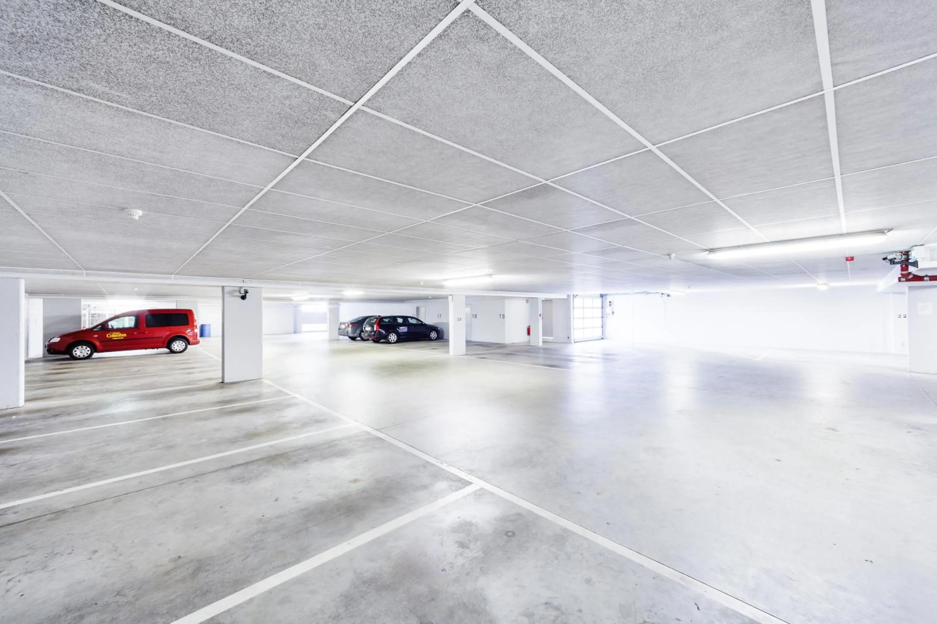 Decorative detail in Trans World Hotel Columbus