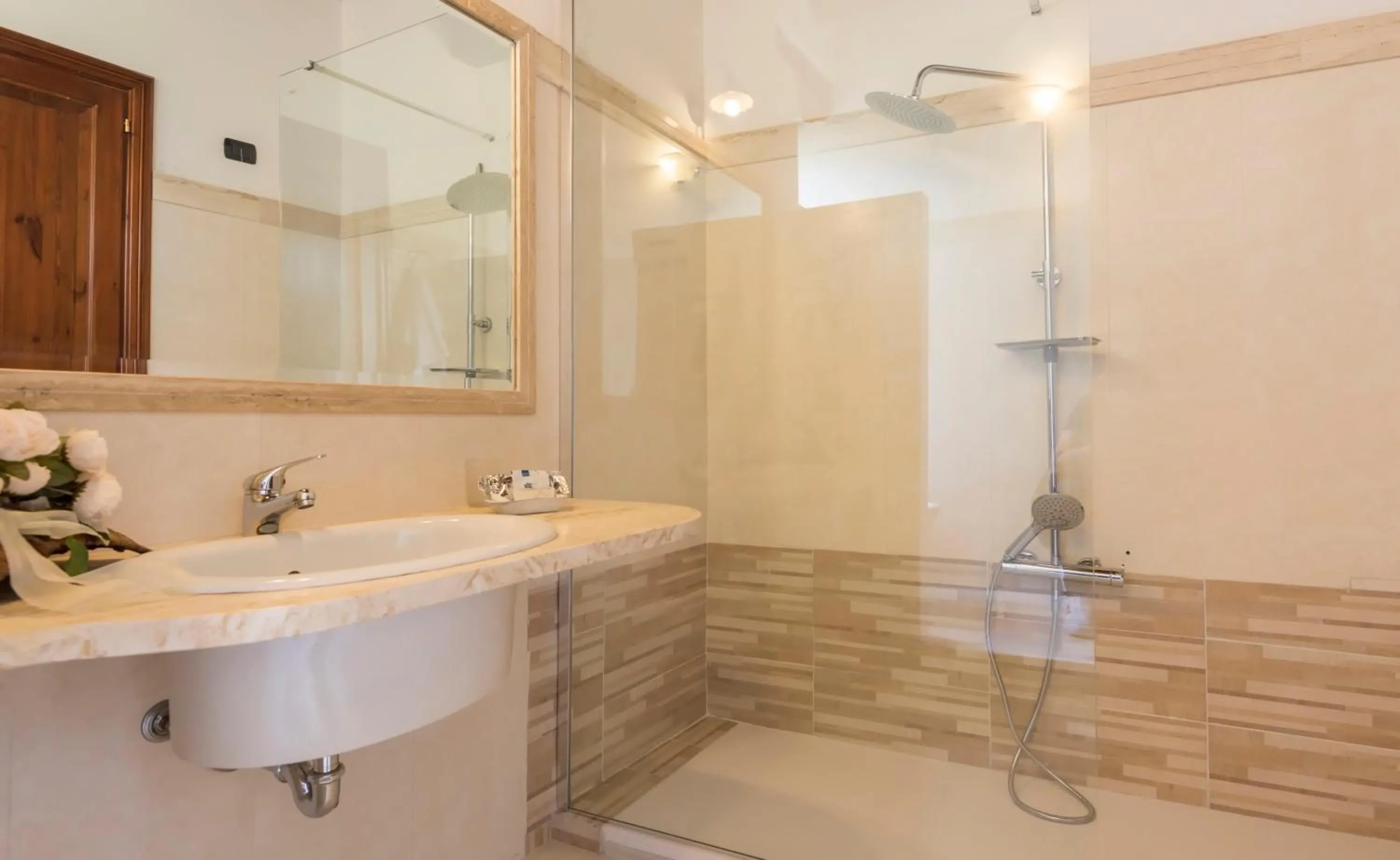 Bathroom in Hotel Lady Lusya