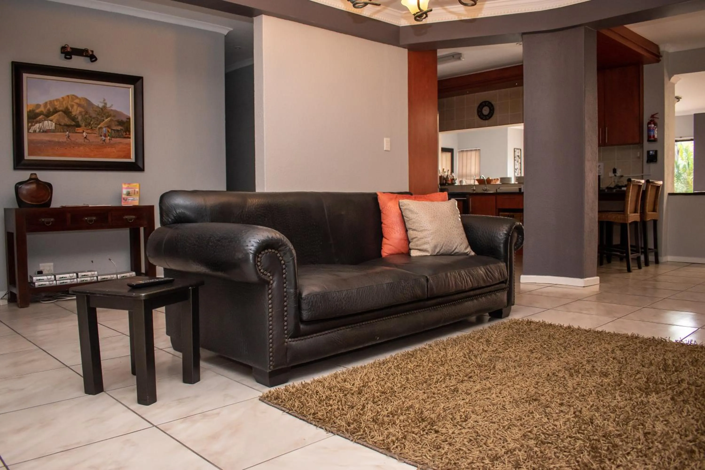 Communal lounge/ TV room in Balmoral Lodge