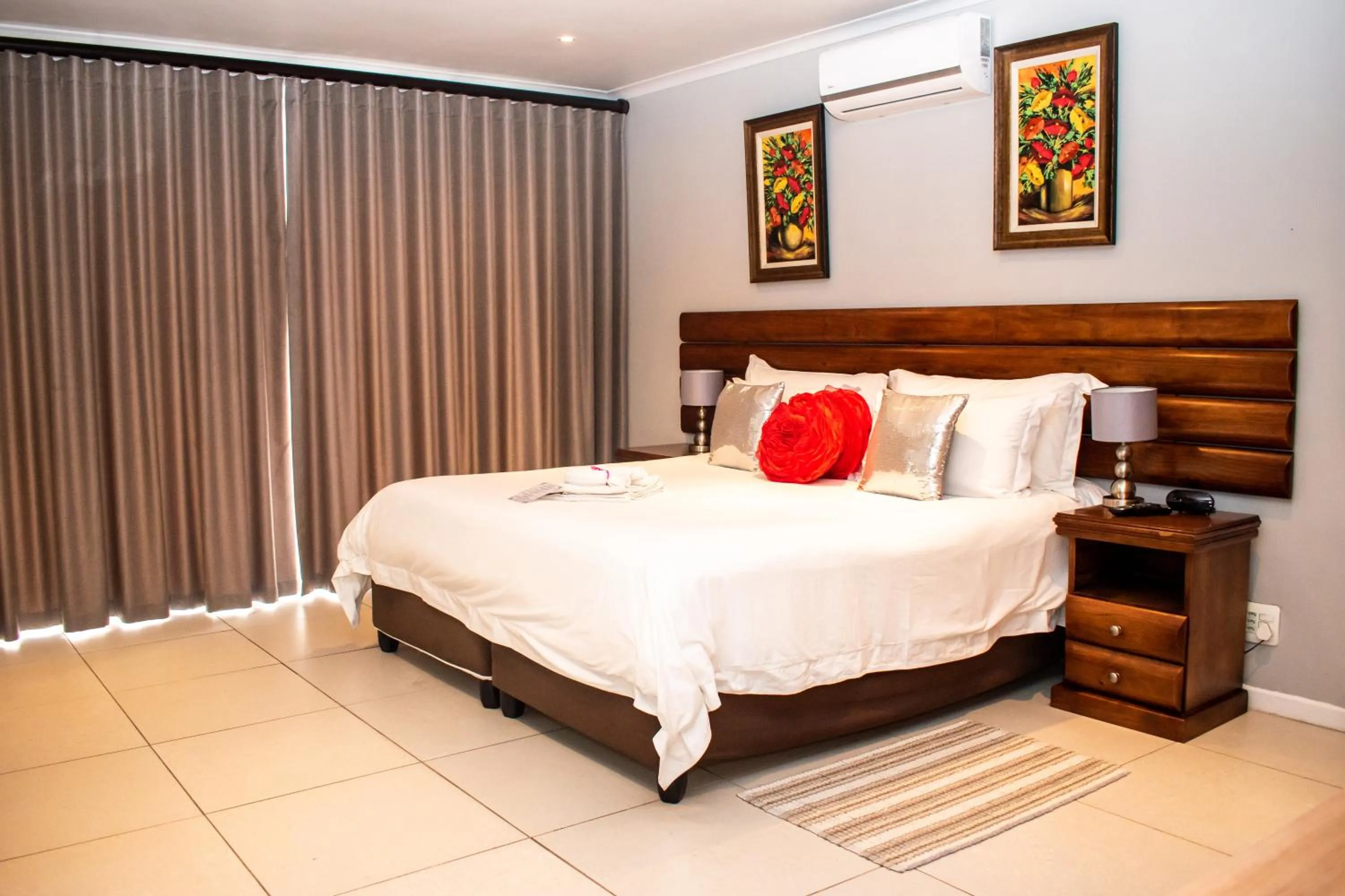 Bed in Balmoral Lodge