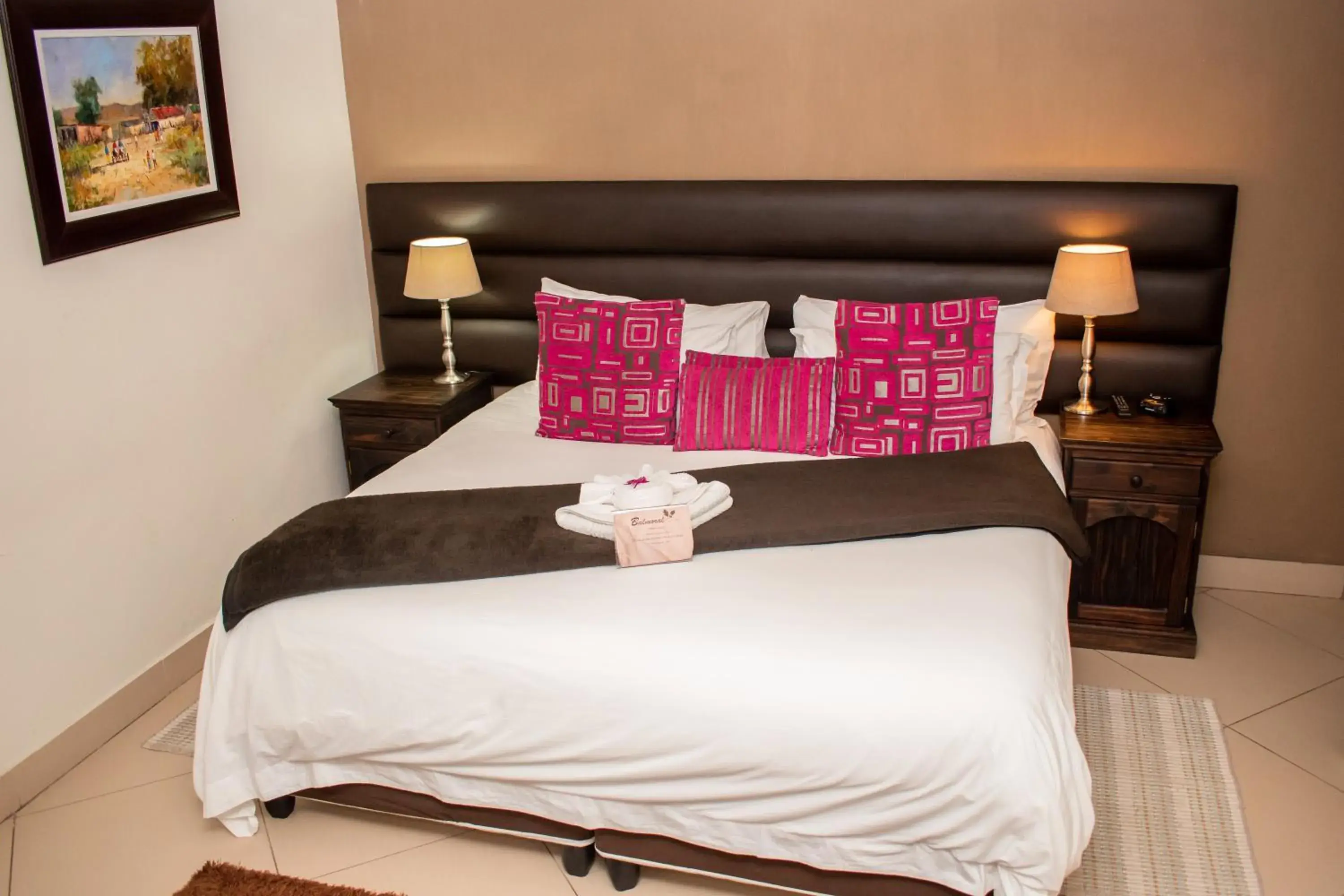 Superior Double or Twin Room in Balmoral Lodge Superior Double or Twin Room in Balmoral Lodge