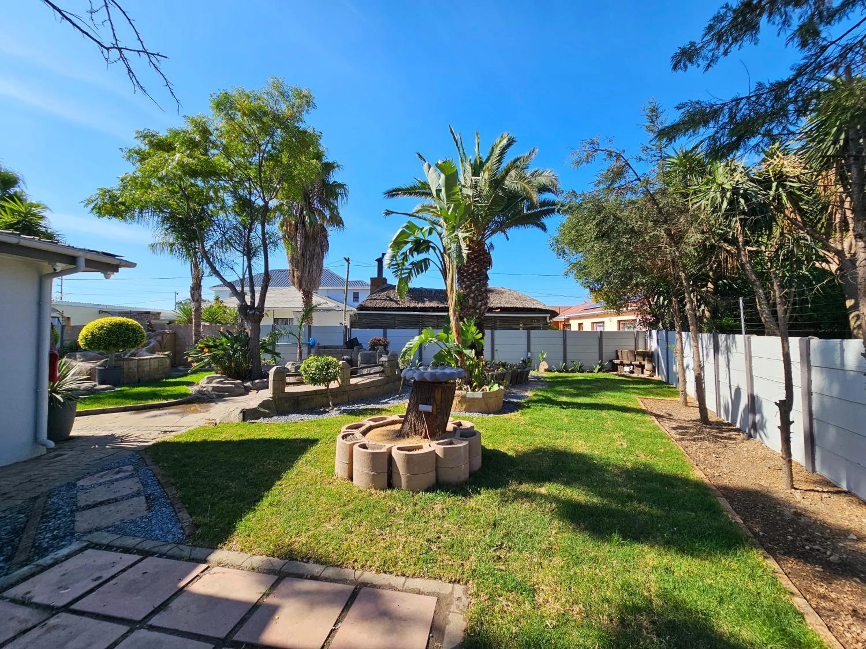 Garden view in Balmoral Lodge