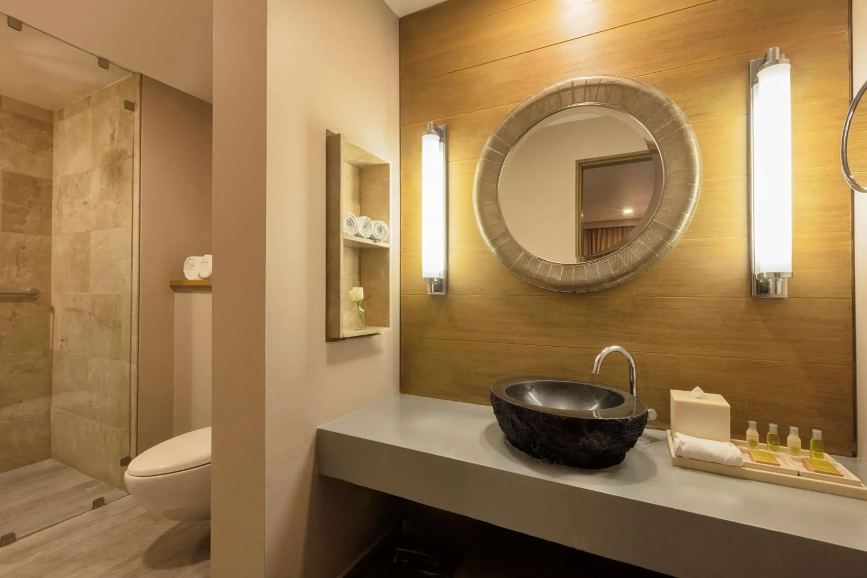 Bathroom in The Yucatan Playa Del Carmen, Tapestry Collection By Hilton Bathroom in The Yucatan Playa Del Carmen, Tapestry Collection By Hilton