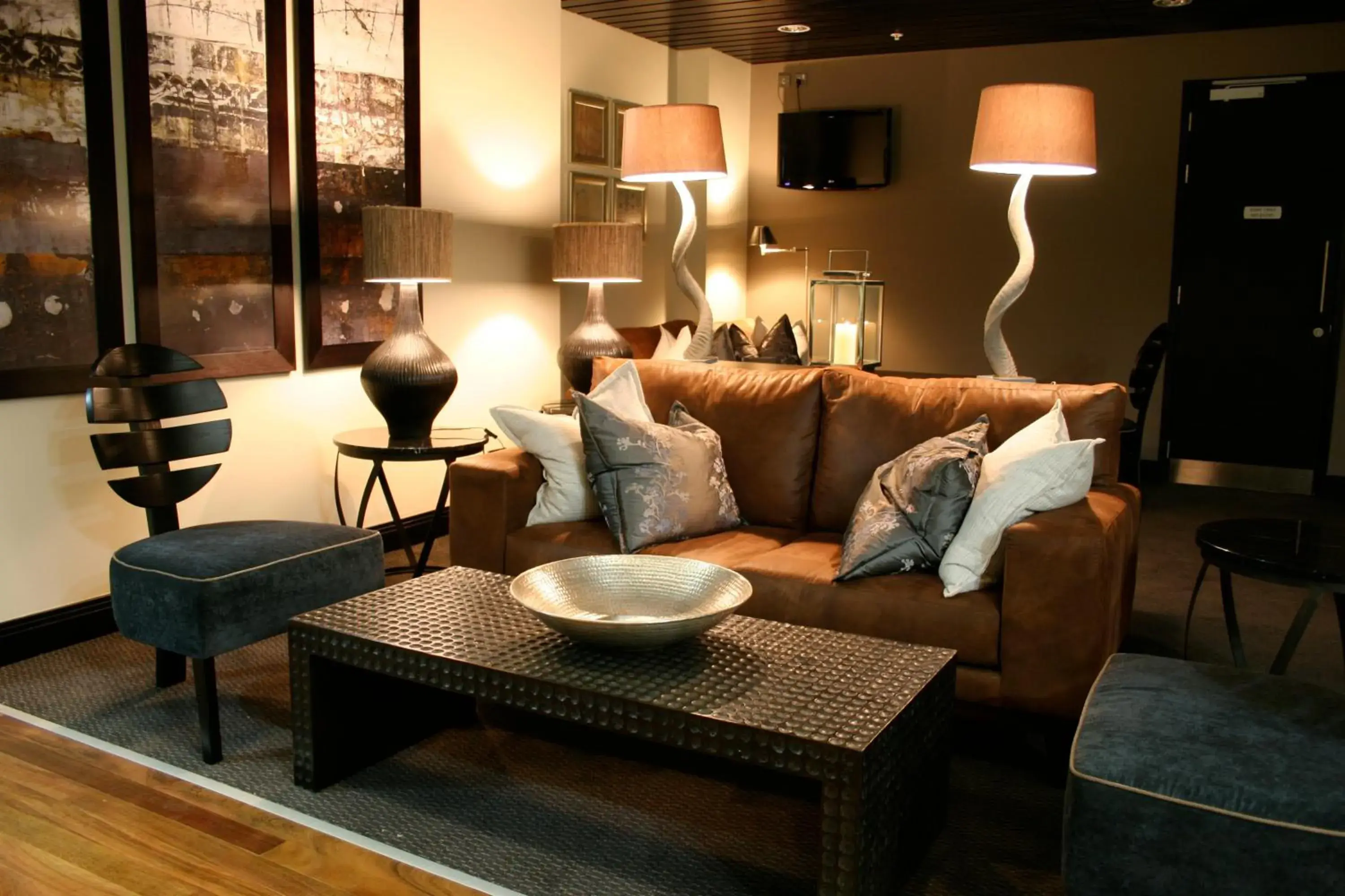 Lounge or bar in Mount Meru Hotel Lounge or bar in Mount Meru Hotel