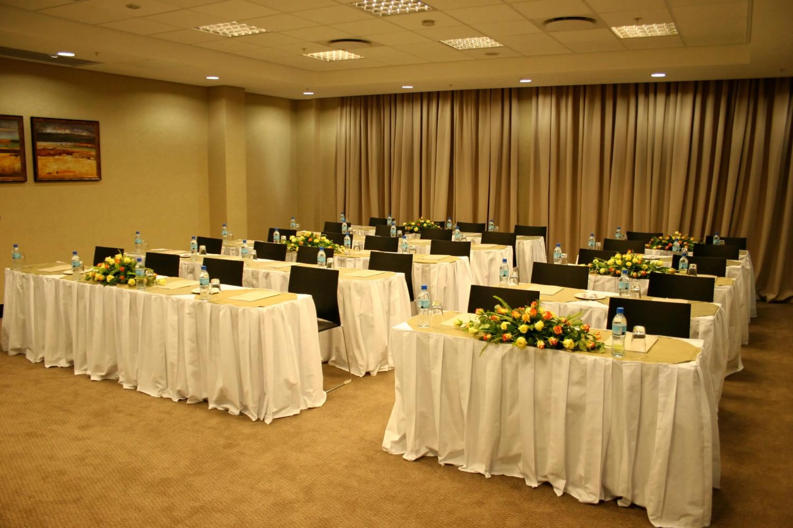Meeting/conference room in Mount Meru Hotel