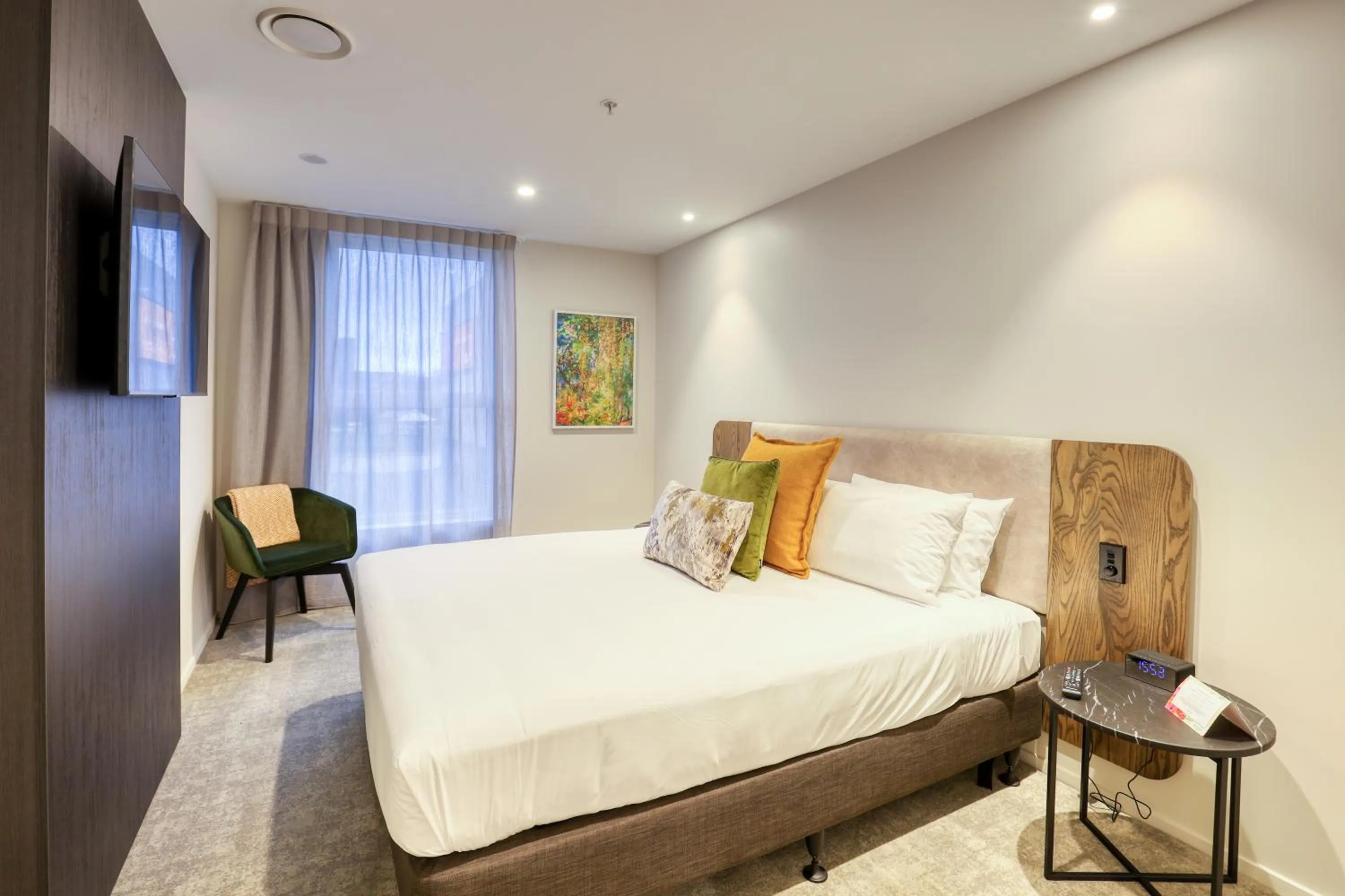 Photo of the whole room, Bed in Wyndham Garden Christchurch Kilmore Street