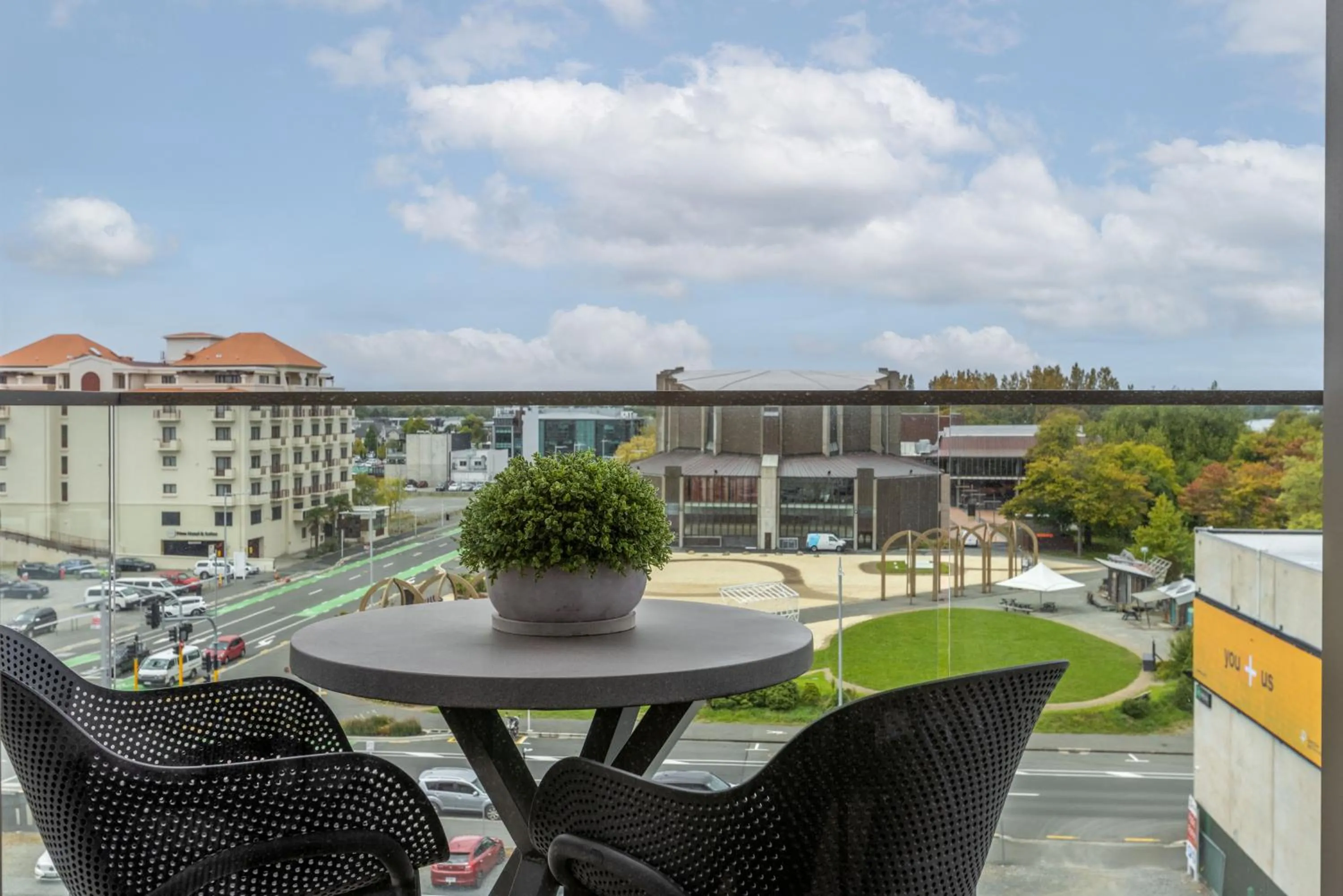 Balcony/Terrace in Wyndham Garden Christchurch Kilmore Street
