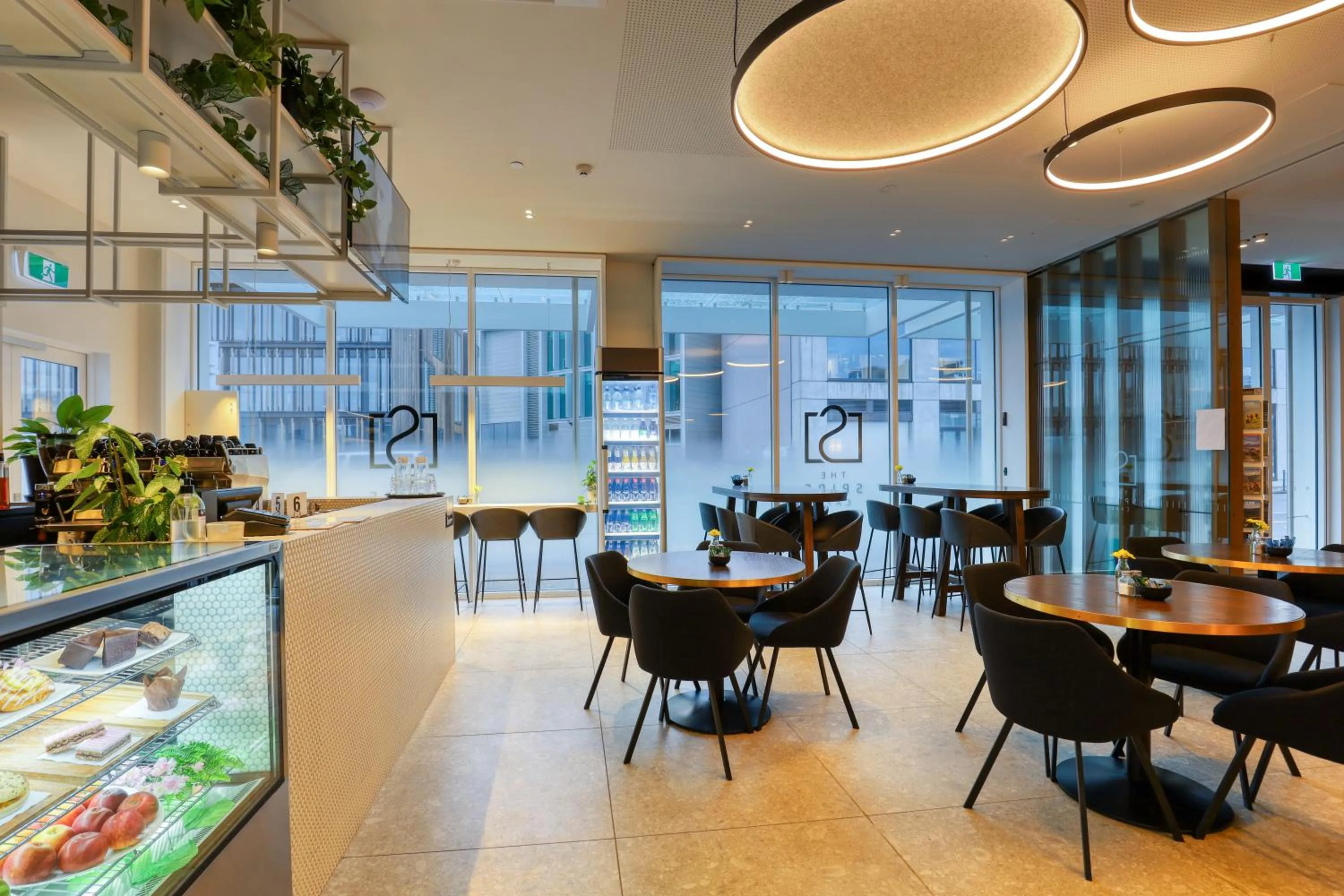 Restaurant/places to eat in Wyndham Garden Christchurch Kilmore Street