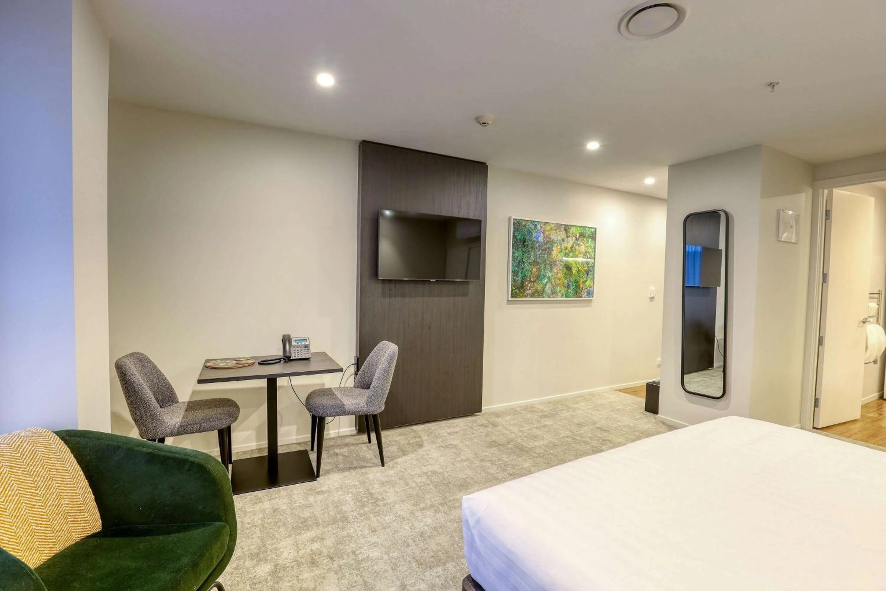 Photo of the whole room, Bed in Wyndham Garden Christchurch Kilmore Street