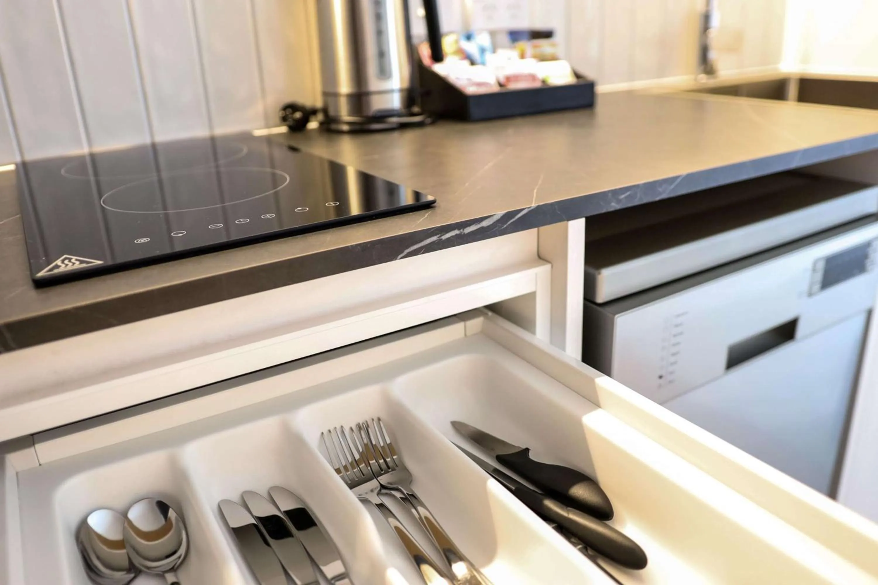 Photo of the whole room in Wyndham Garden Christchurch Kilmore Street