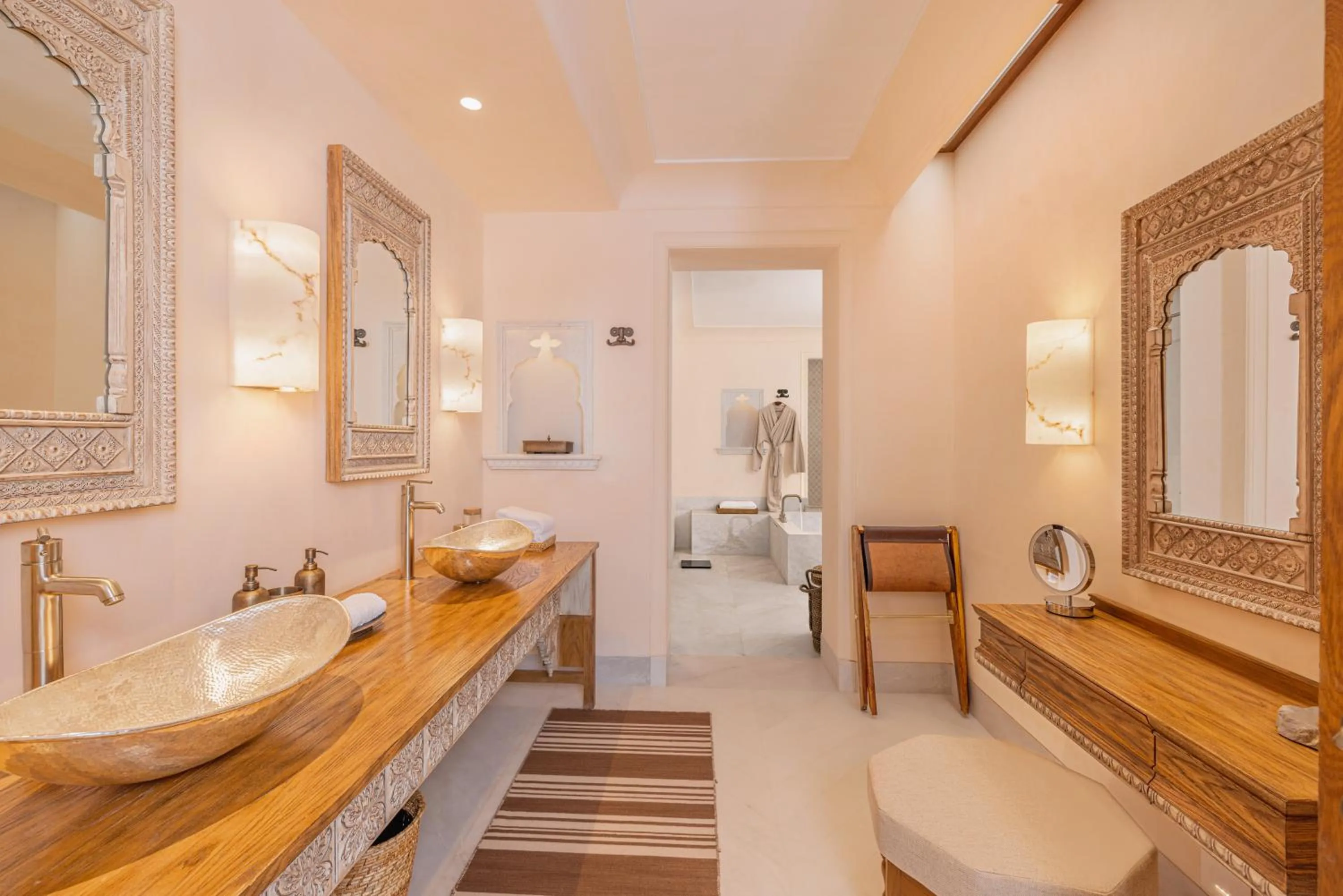 Bathroom in Six Senses Fort Barwara Sawai Madhopur