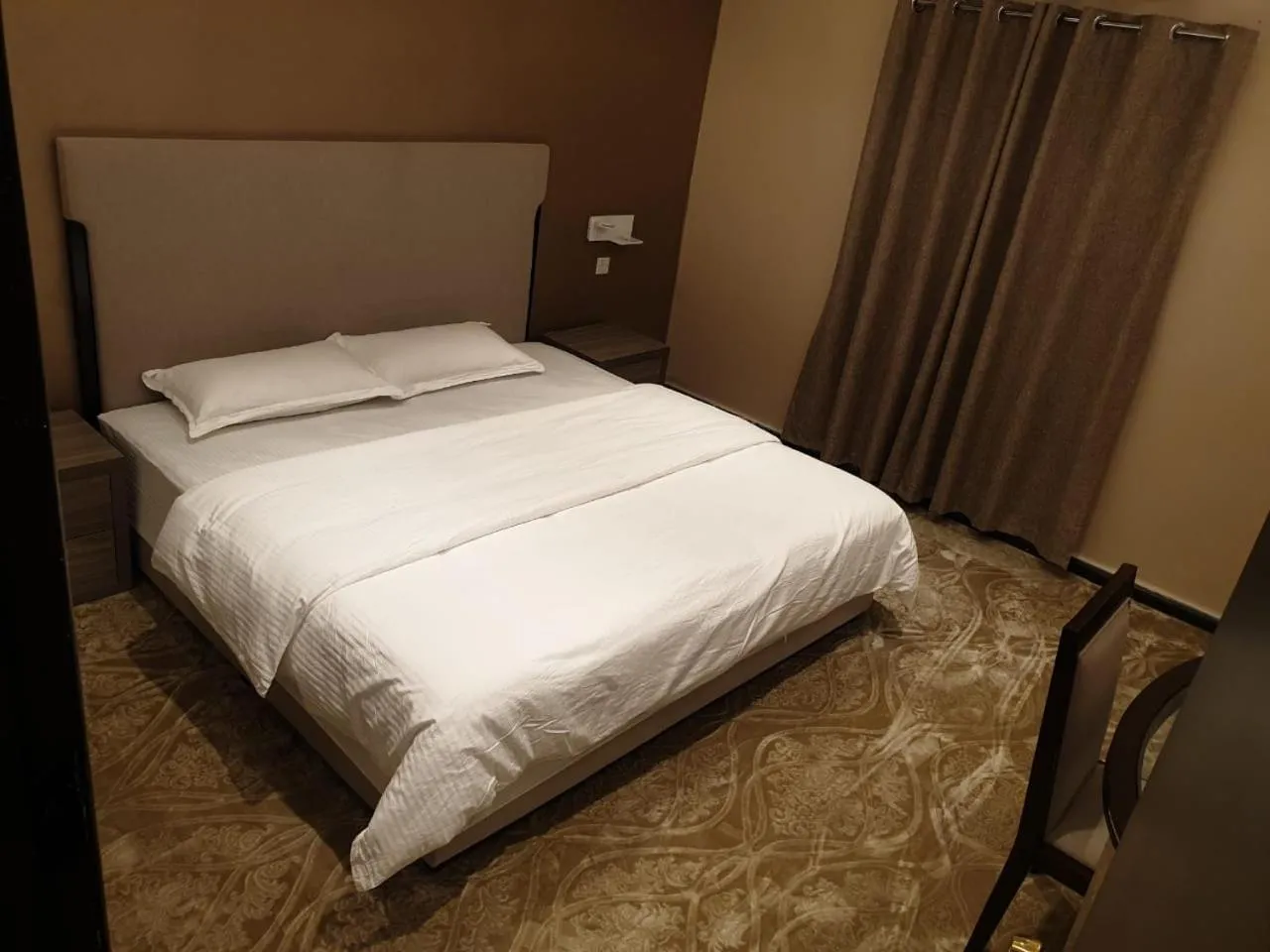 Two-Bedroom Apartment in Al Shaiki Hotel
