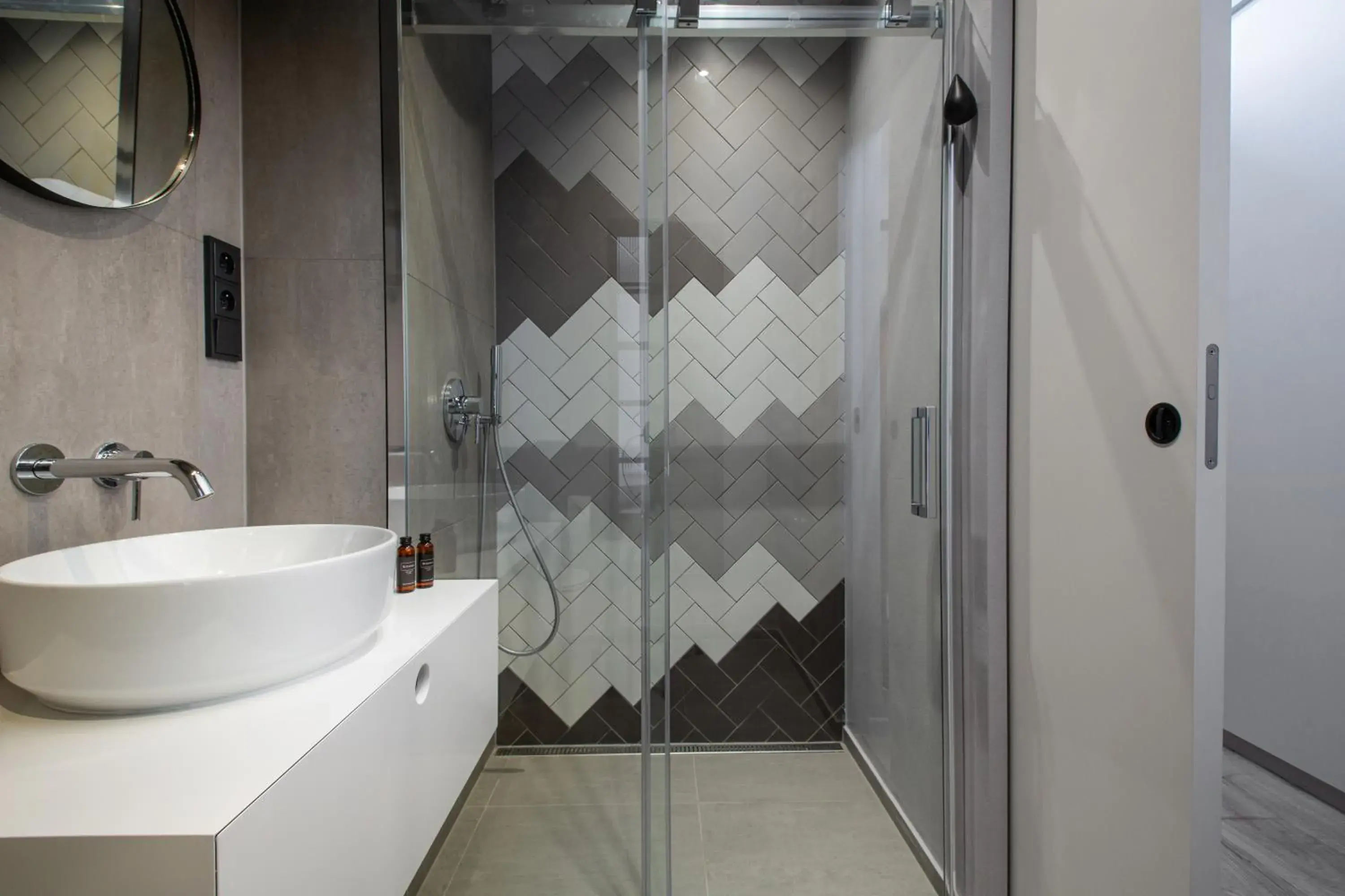 Bathroom in OREA Place Seno Bathroom in OREA Place Seno