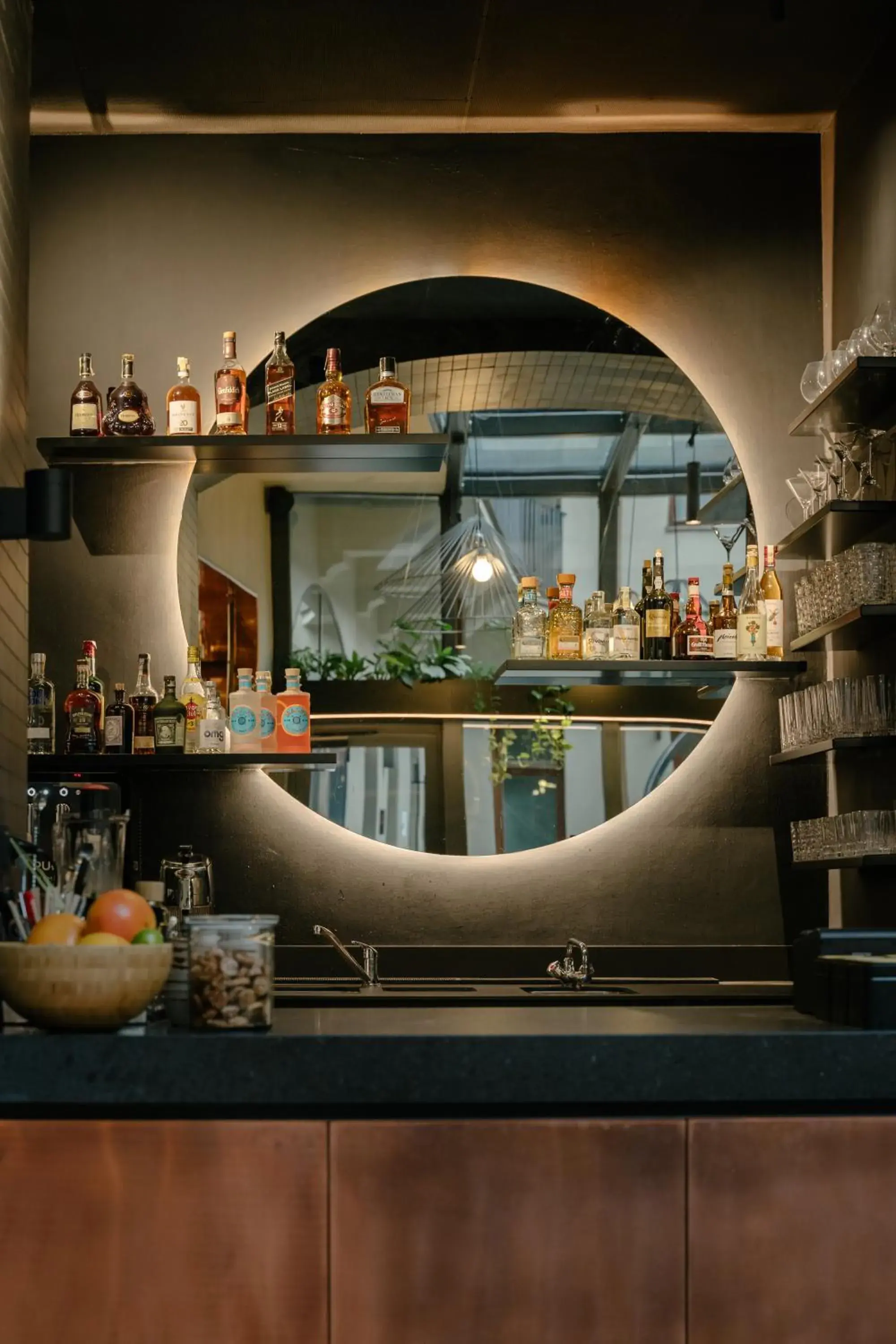 Restaurant/places to eat in OREA Place Seno Restaurant/places to eat in OREA Place Seno