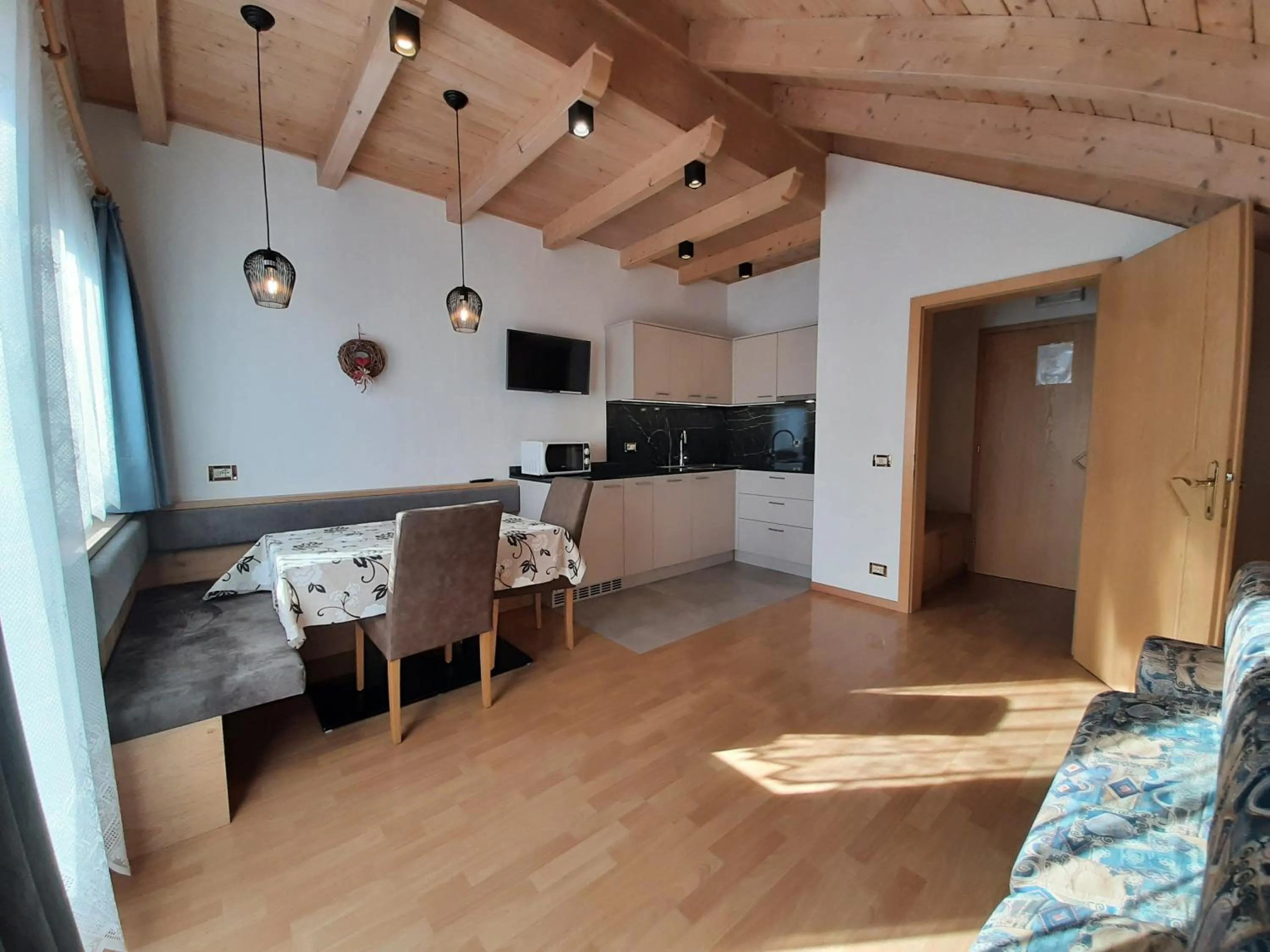 Kitchen or kitchenette in Apartments Lasteis