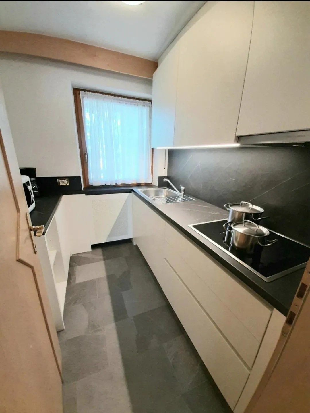 Kitchen or kitchenette in Apartments Lasteis