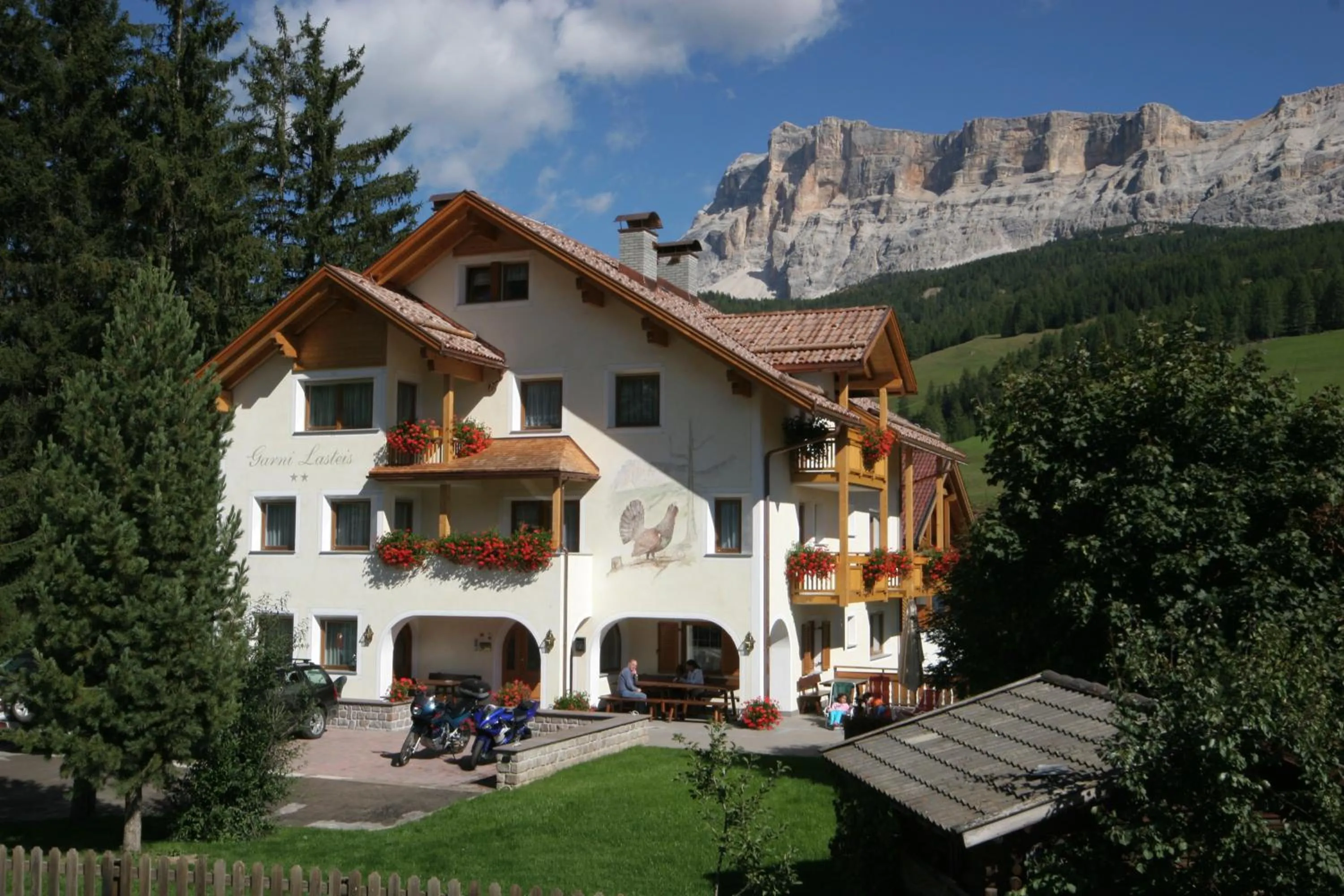 Summer in Apartments Lasteis
