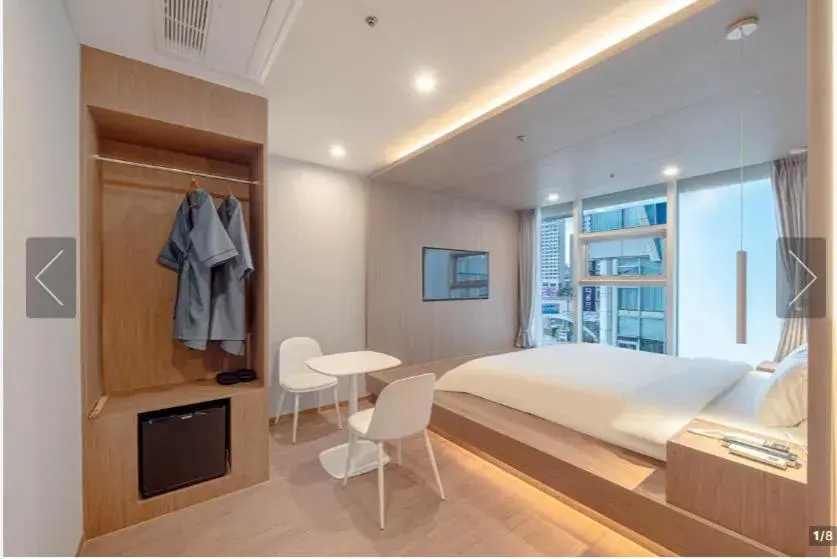 Bed in De Homme Hotel Bed in De Homme Hotel