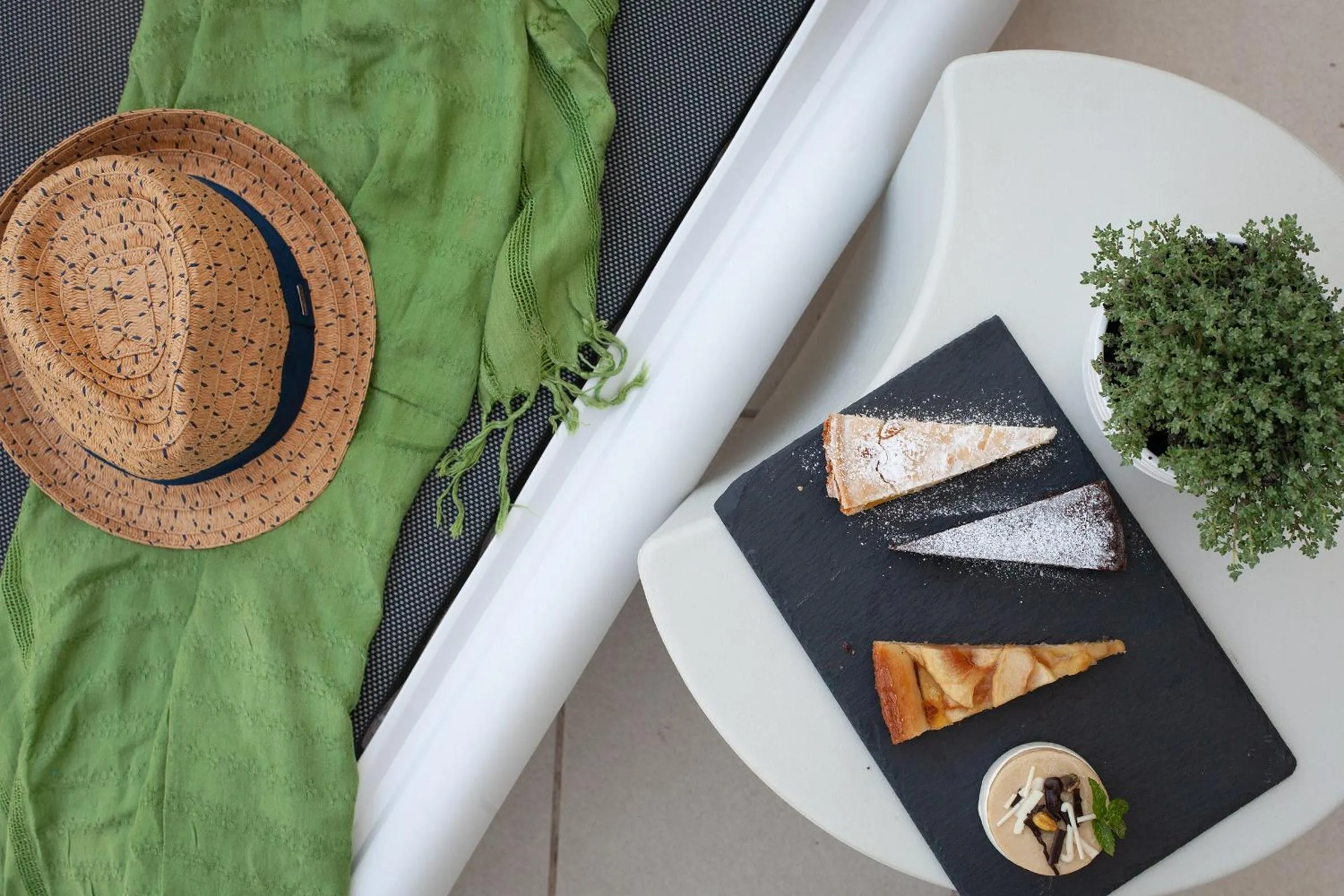 Breakfast in Coclee Suite Palace