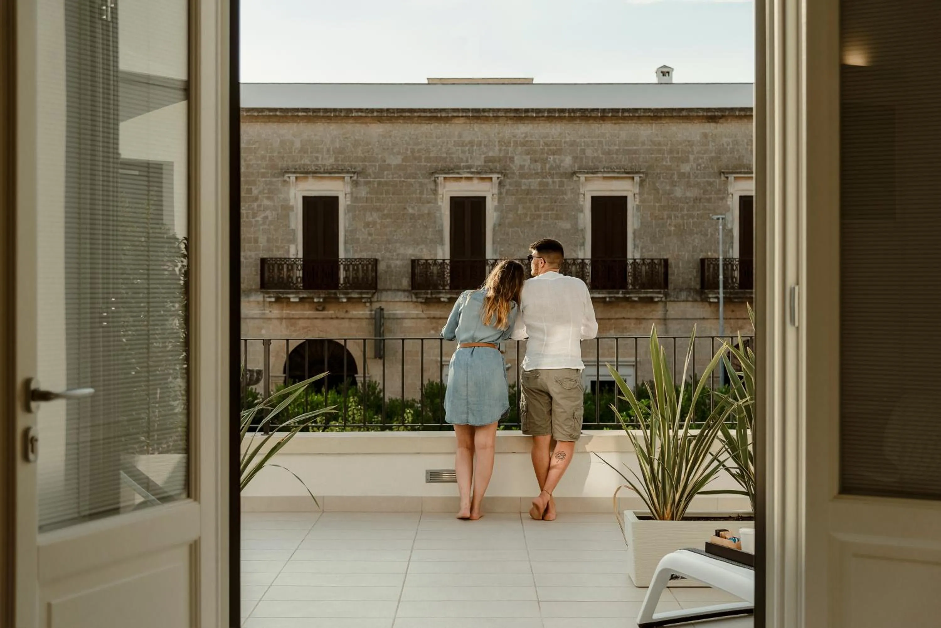 Staff in Coclee Suite Palace