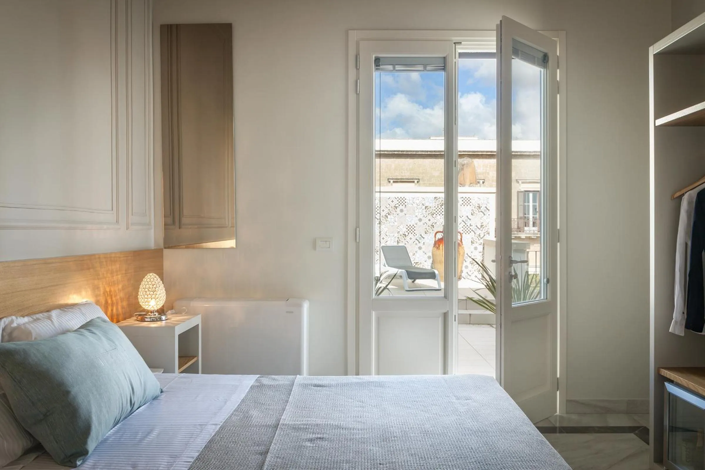 Nearby landmark in Coclee Suite Palace