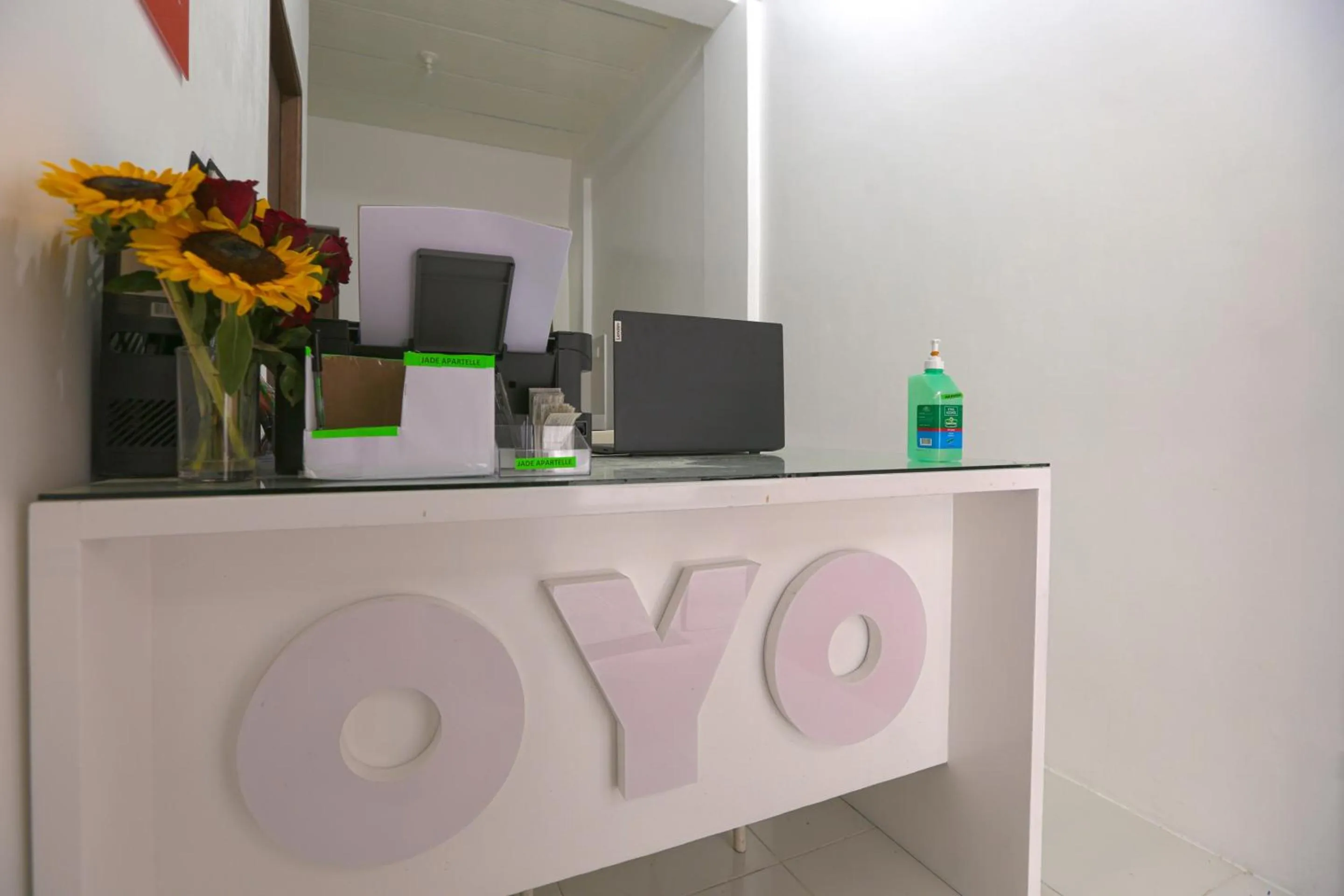 Lobby or reception in OYO 736 Jade Apartelle