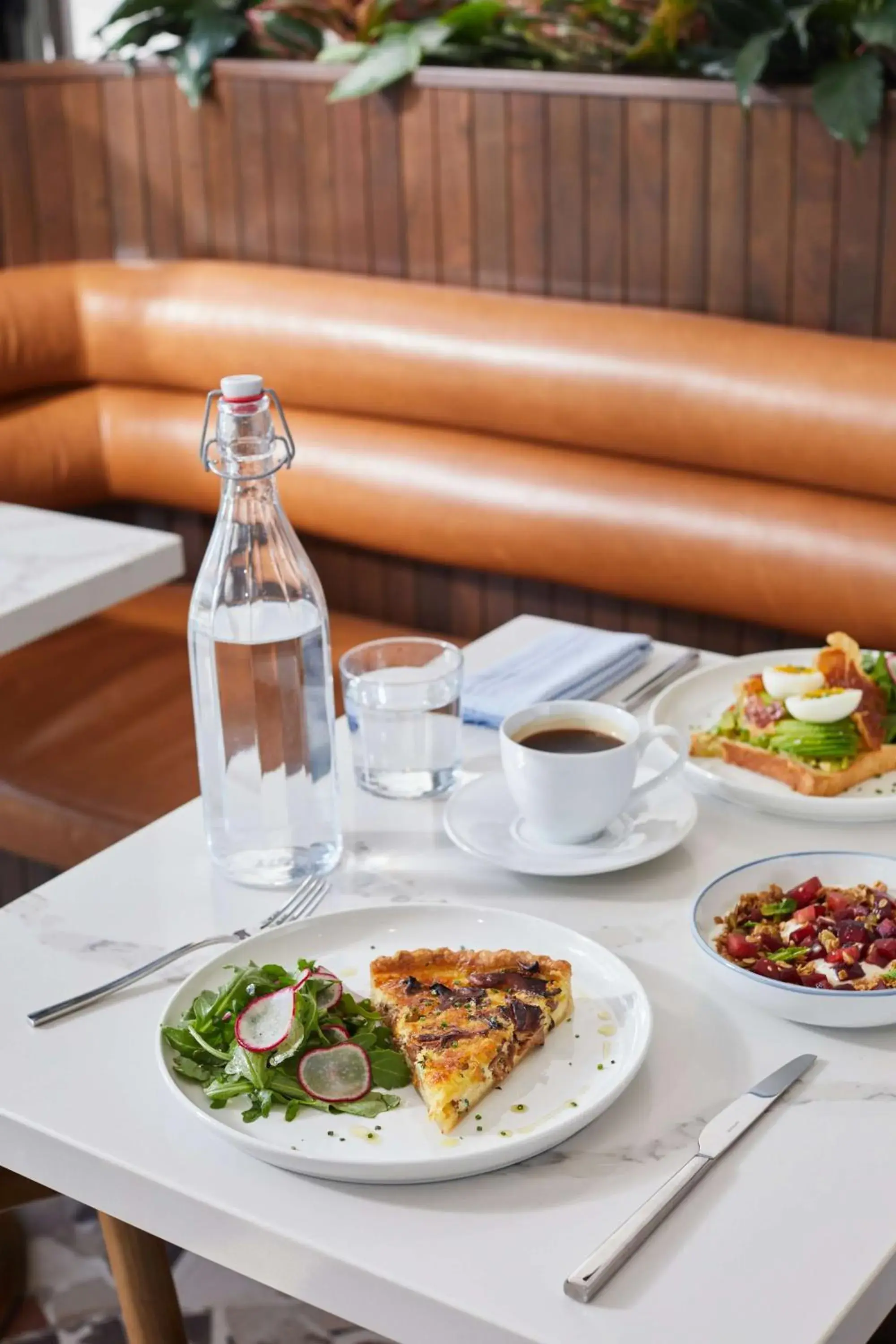 Restaurant/places to eat in Thompson Savannah, by Hyatt Restaurant/places to eat in Thompson Savannah, by Hyatt