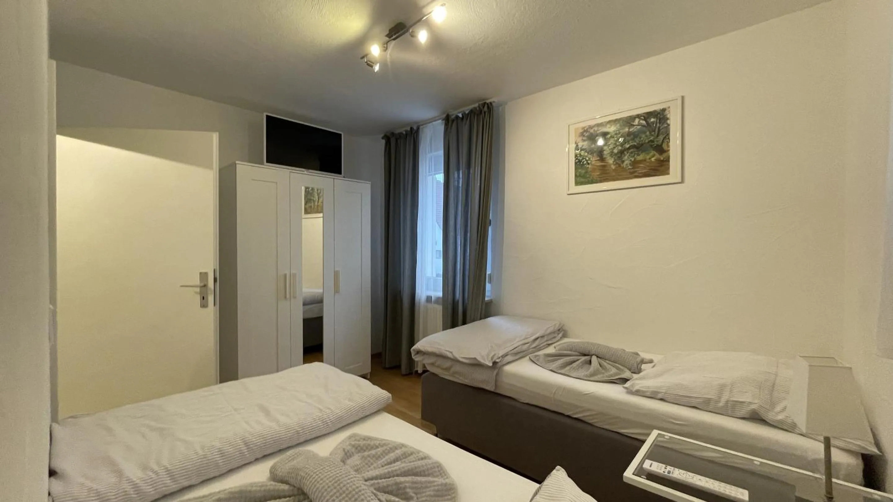 Bedroom, Bed in Fewo Reutlingen Heinestrasse