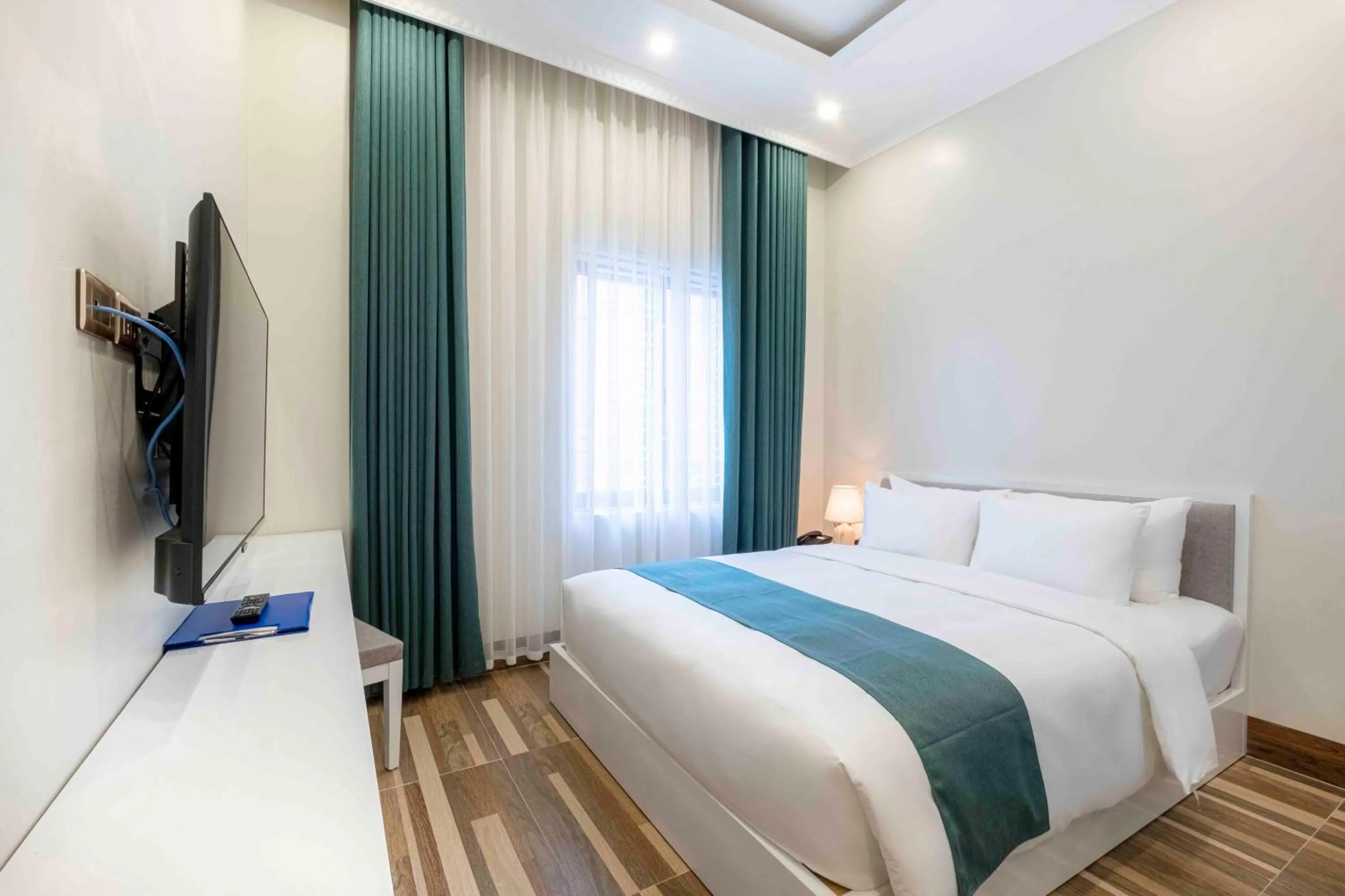 Bed in Minh Long Hotel