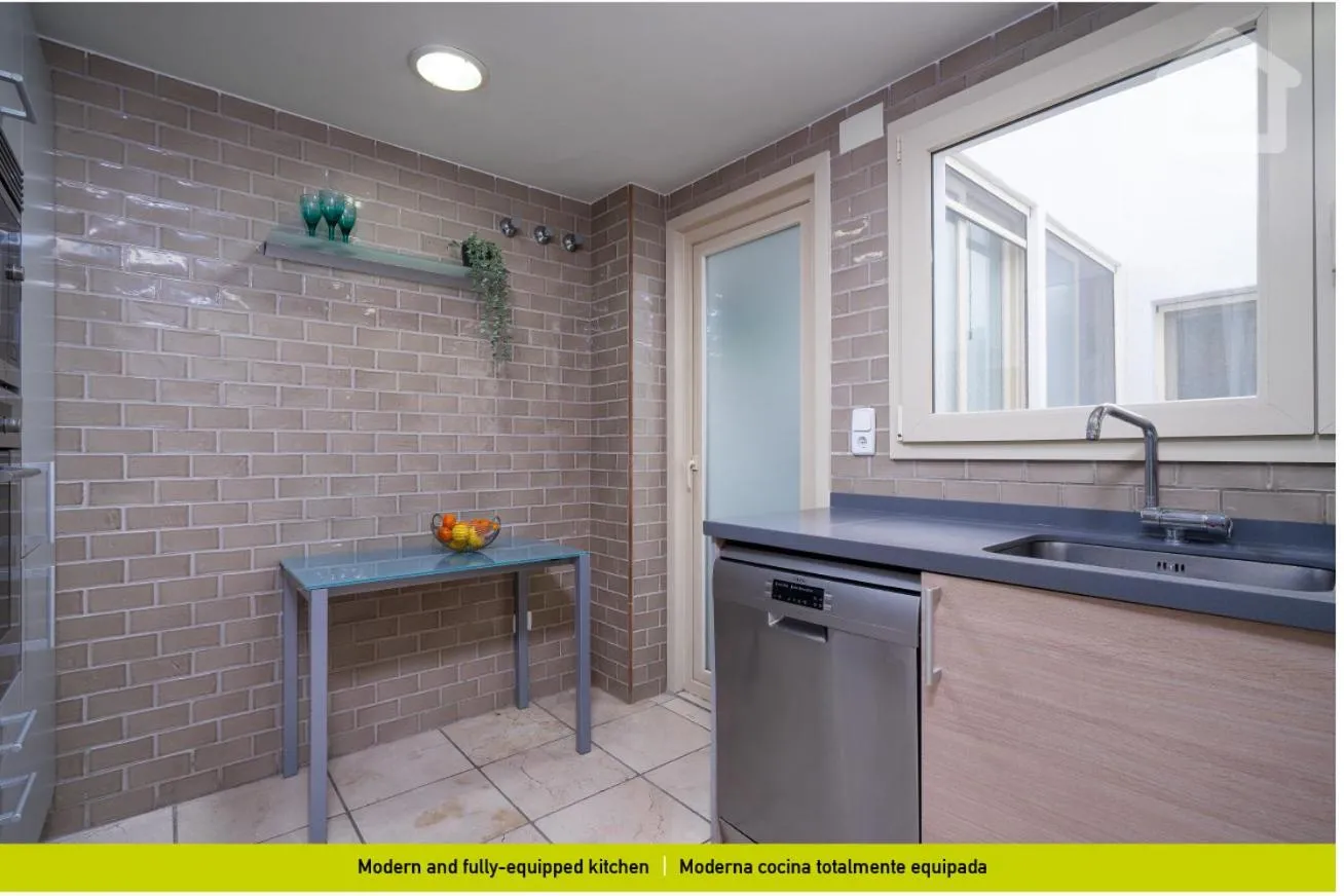 Kitchen or kitchenette in Solhabitat Moraira Club Island