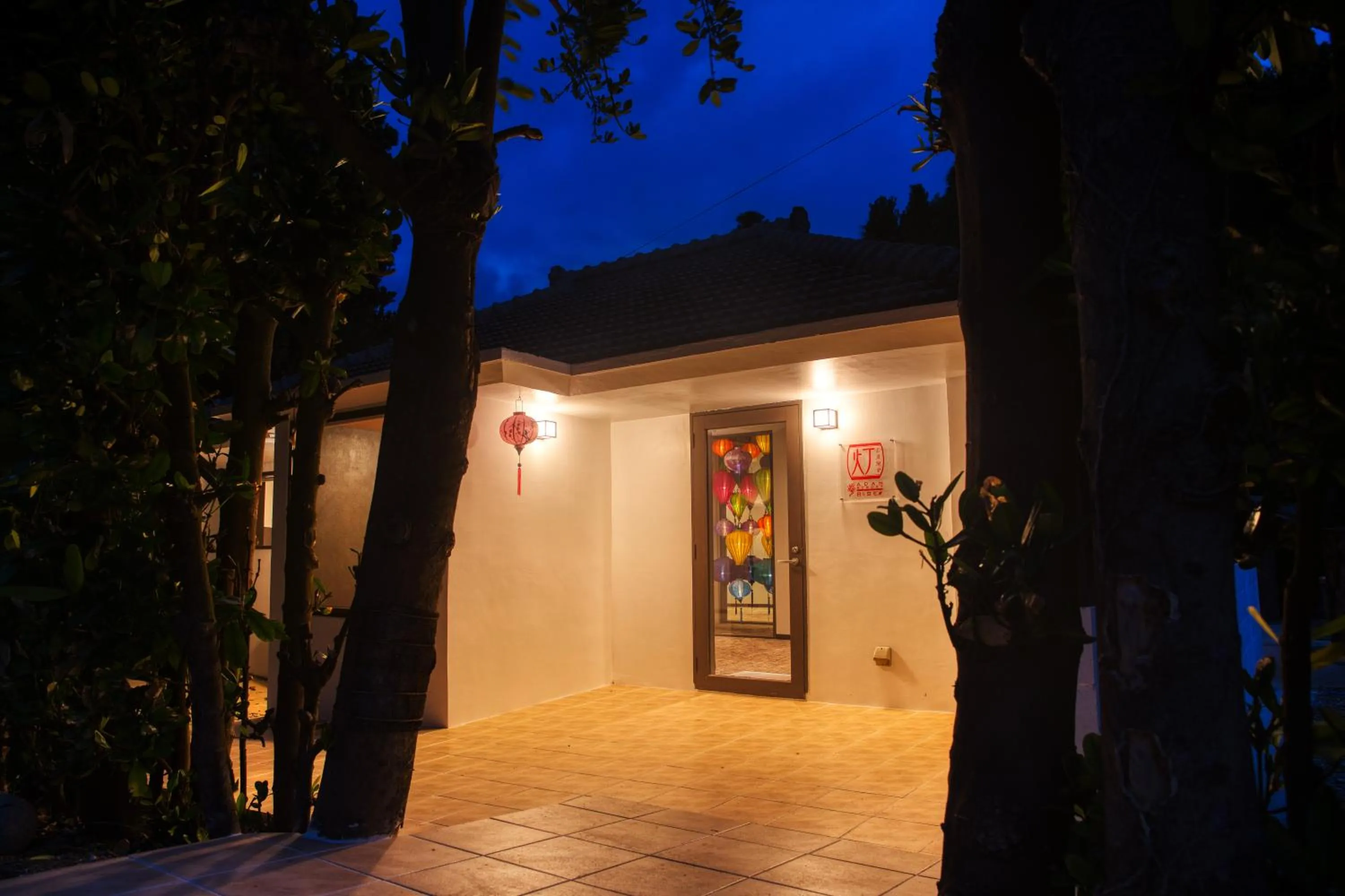 Property building in ADAN RESORT 灯 - Lamp -