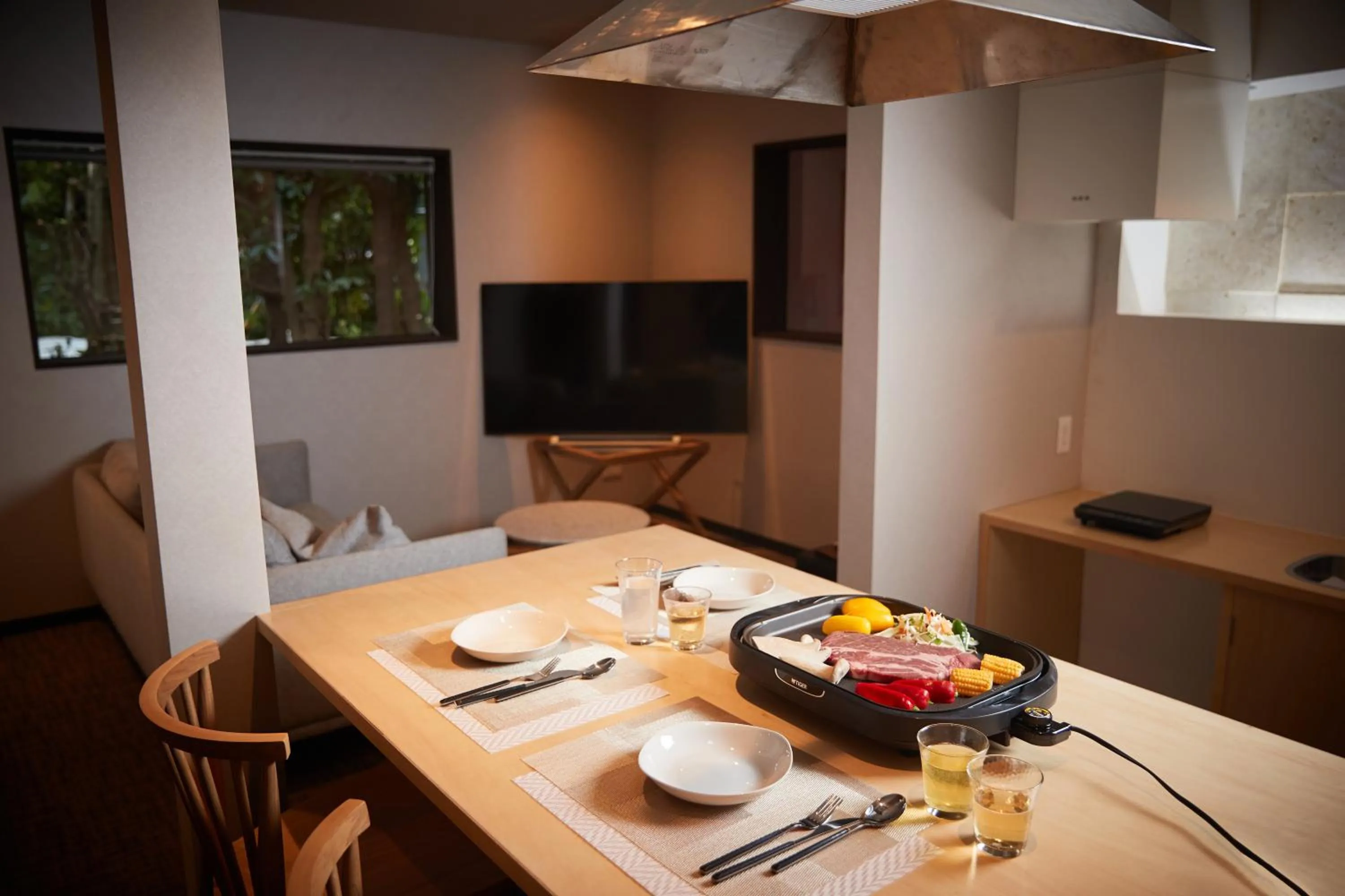 Dining area in ADAN RESORT 灯 - Lamp -