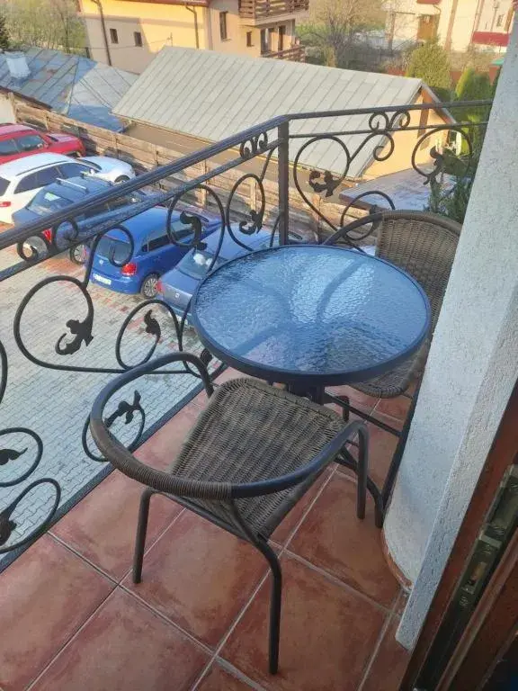 Apartment with Balcony - single occupancy in Sky Park Home Apartment with Balcony - single occupancy in Sky Park Home