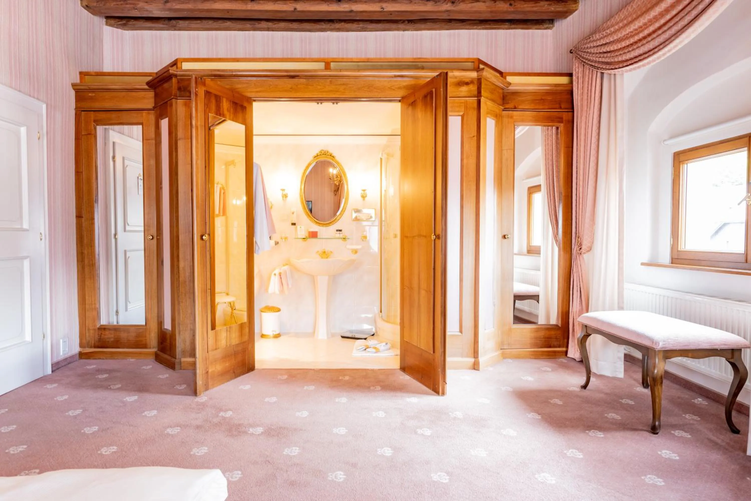 Bathroom in Hotel Schloss Dürnstein