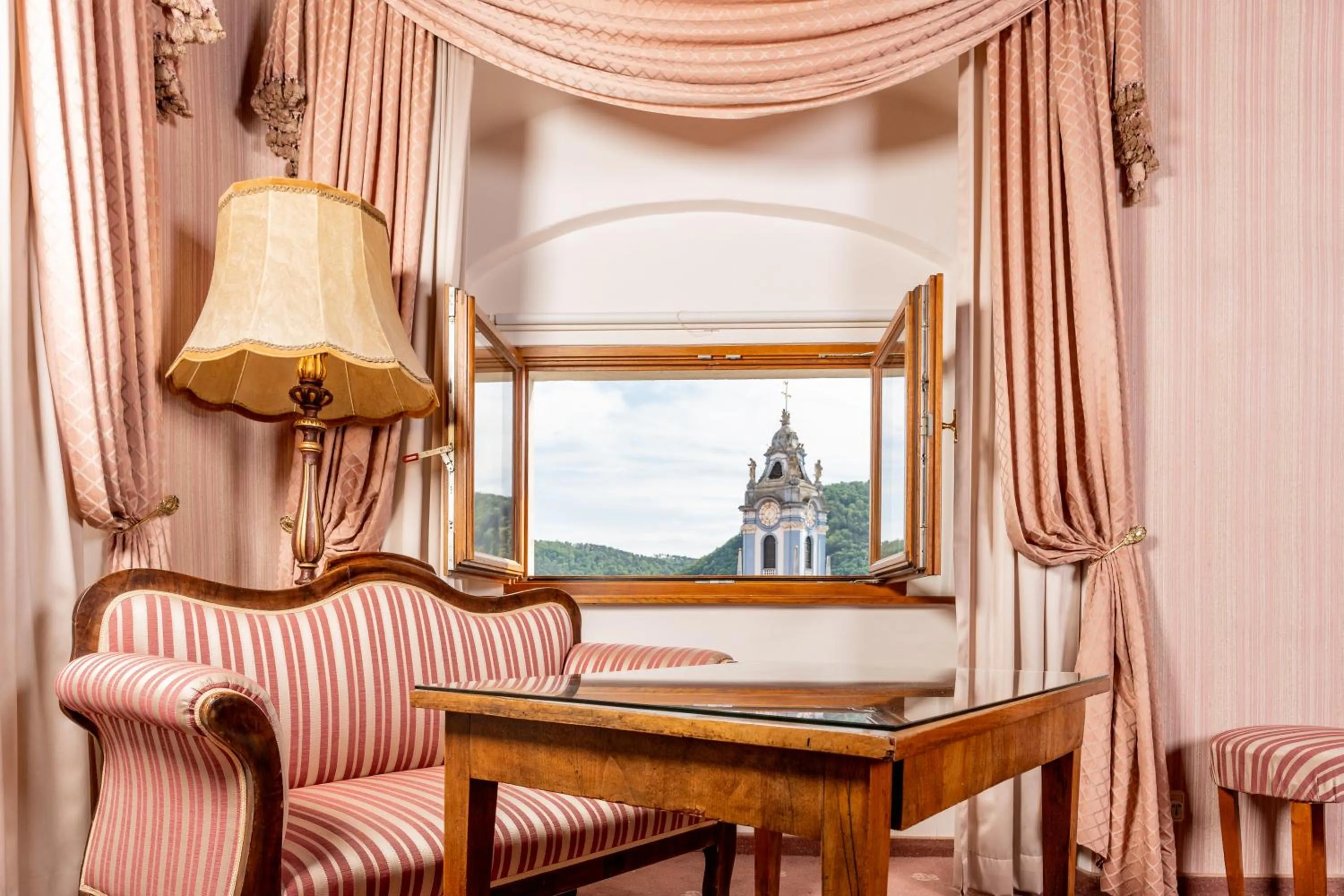 Bedroom in Hotel Schloss Dürnstein