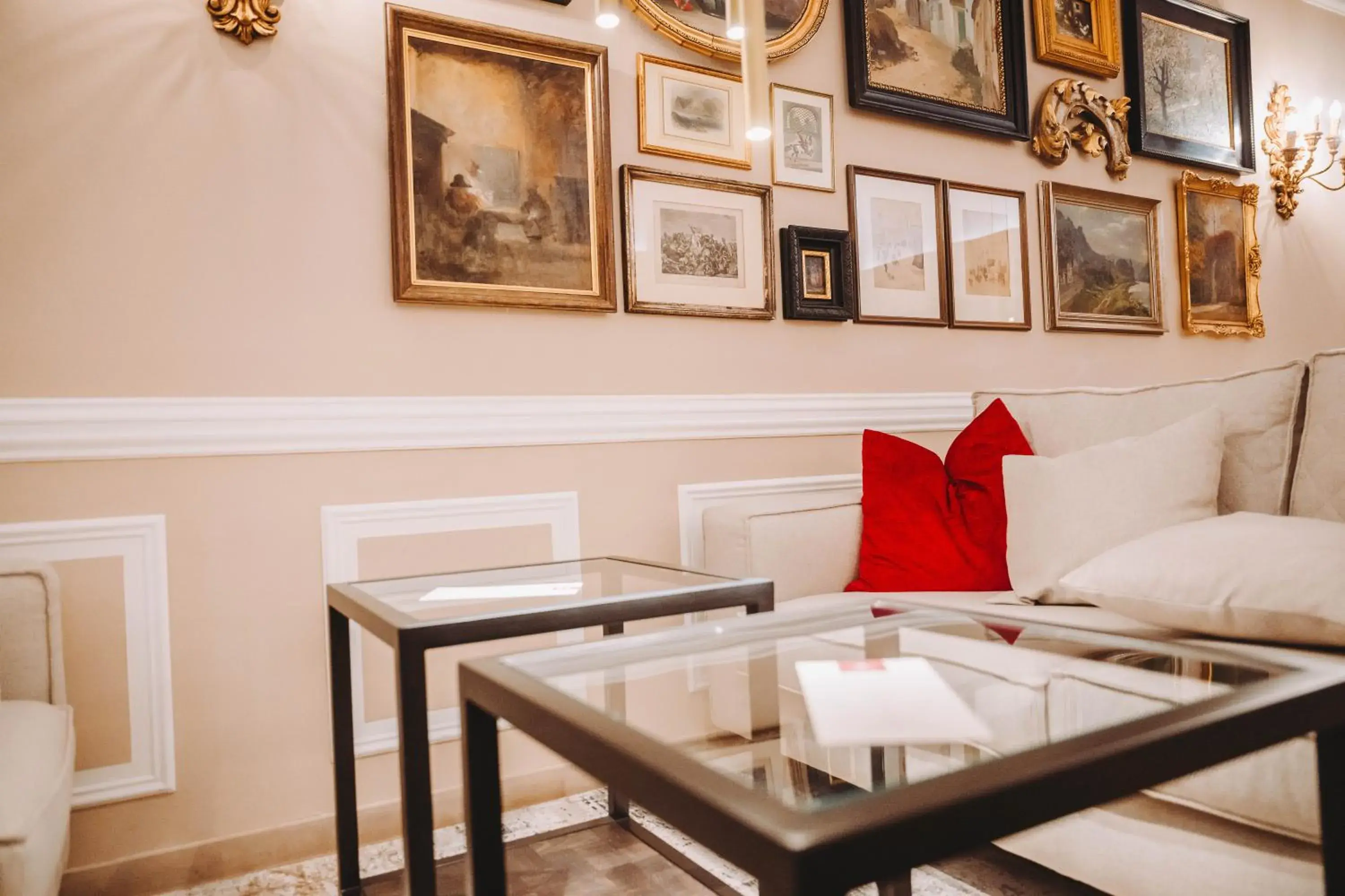 Lobby or reception in Hotel Schloss Dürnstein Lobby or reception in Hotel Schloss Dürnstein