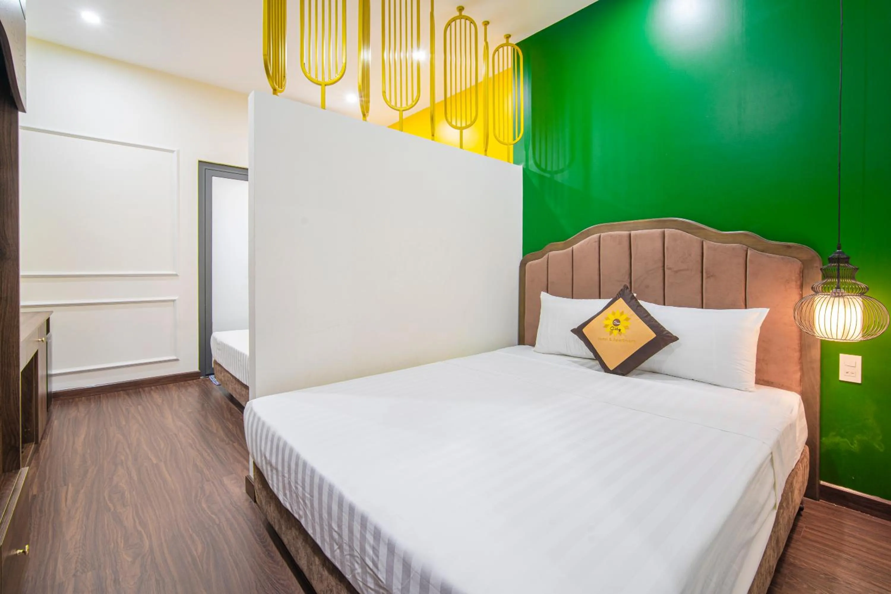 Photo of the whole room, Bed in Sun City Hotel Da Nang