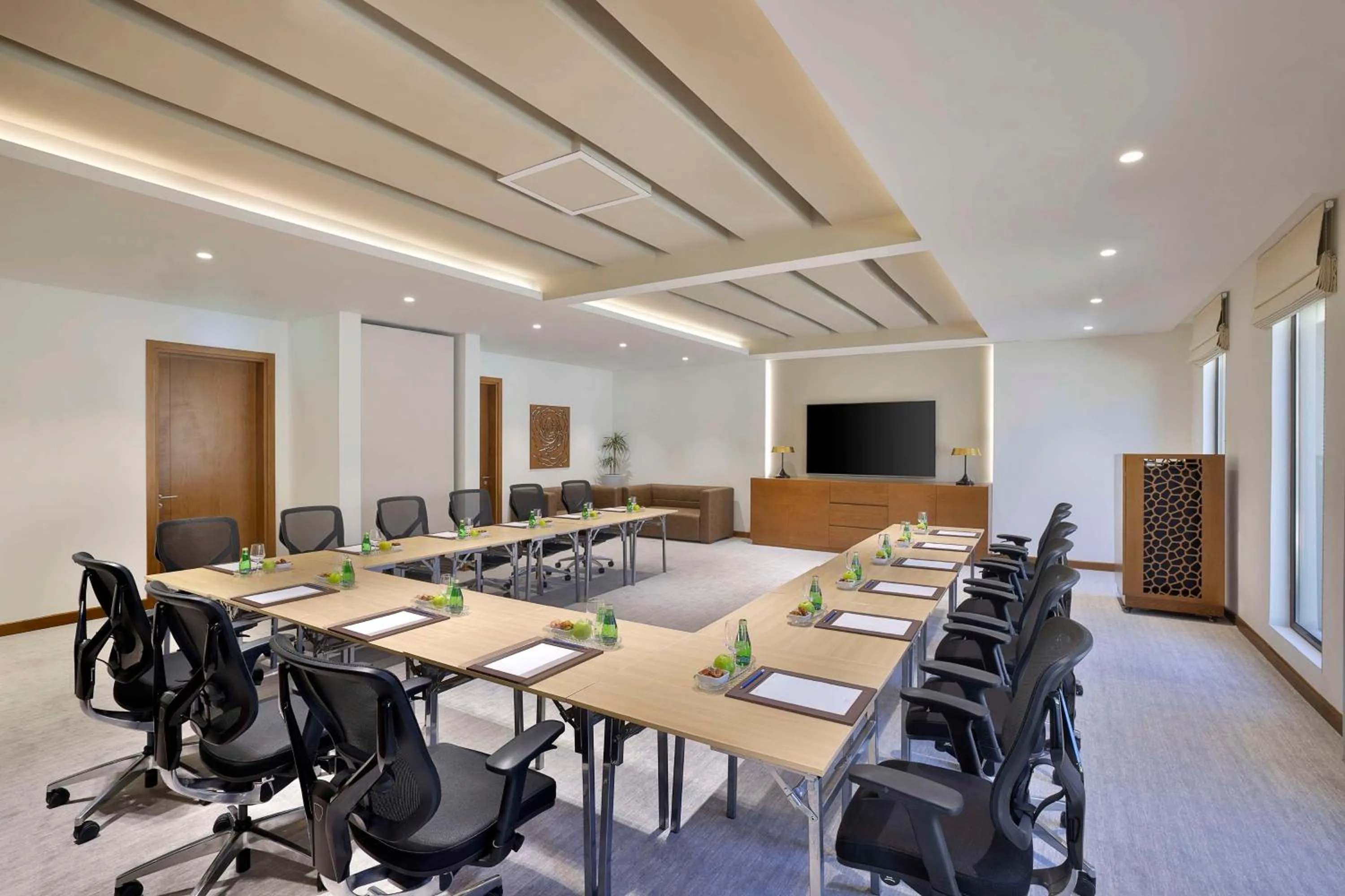 Meeting/conference room in dusitD2 Naseem Resort, Jabal Akhdar, Oman