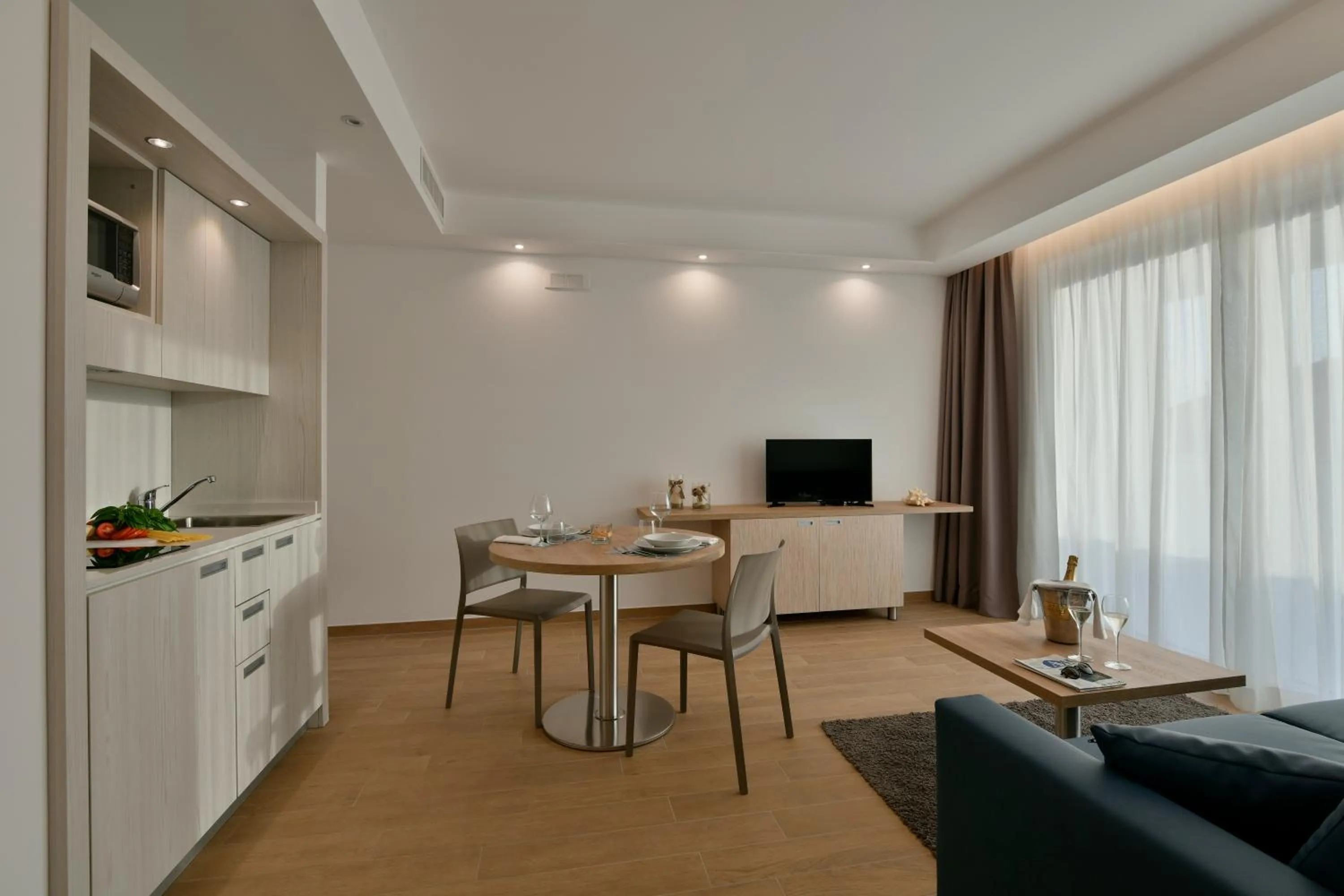 Kitchen or kitchenette in Hotel Serenella