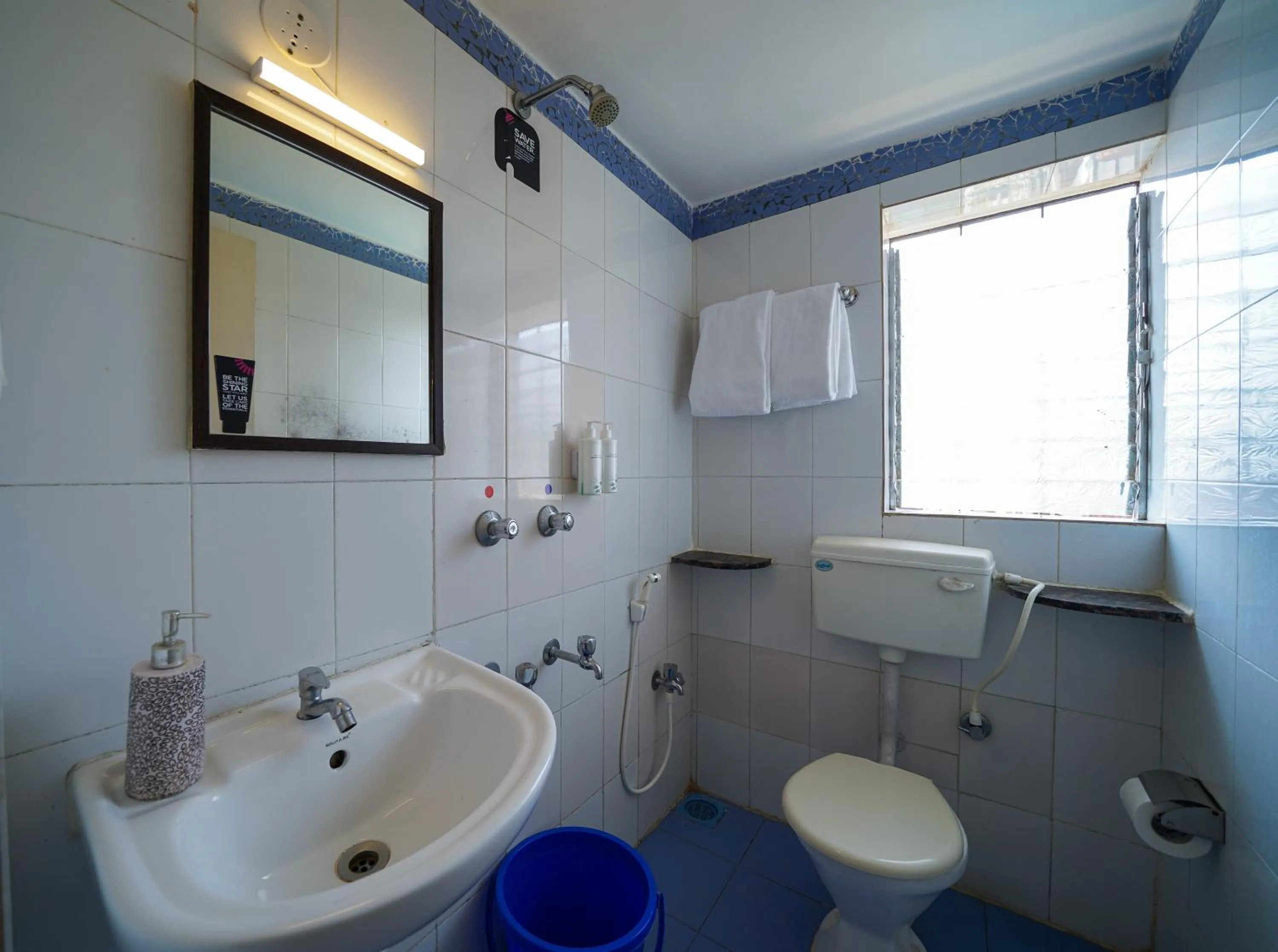 Toilet in Olive Zip Calangute Mira by Embassy Group