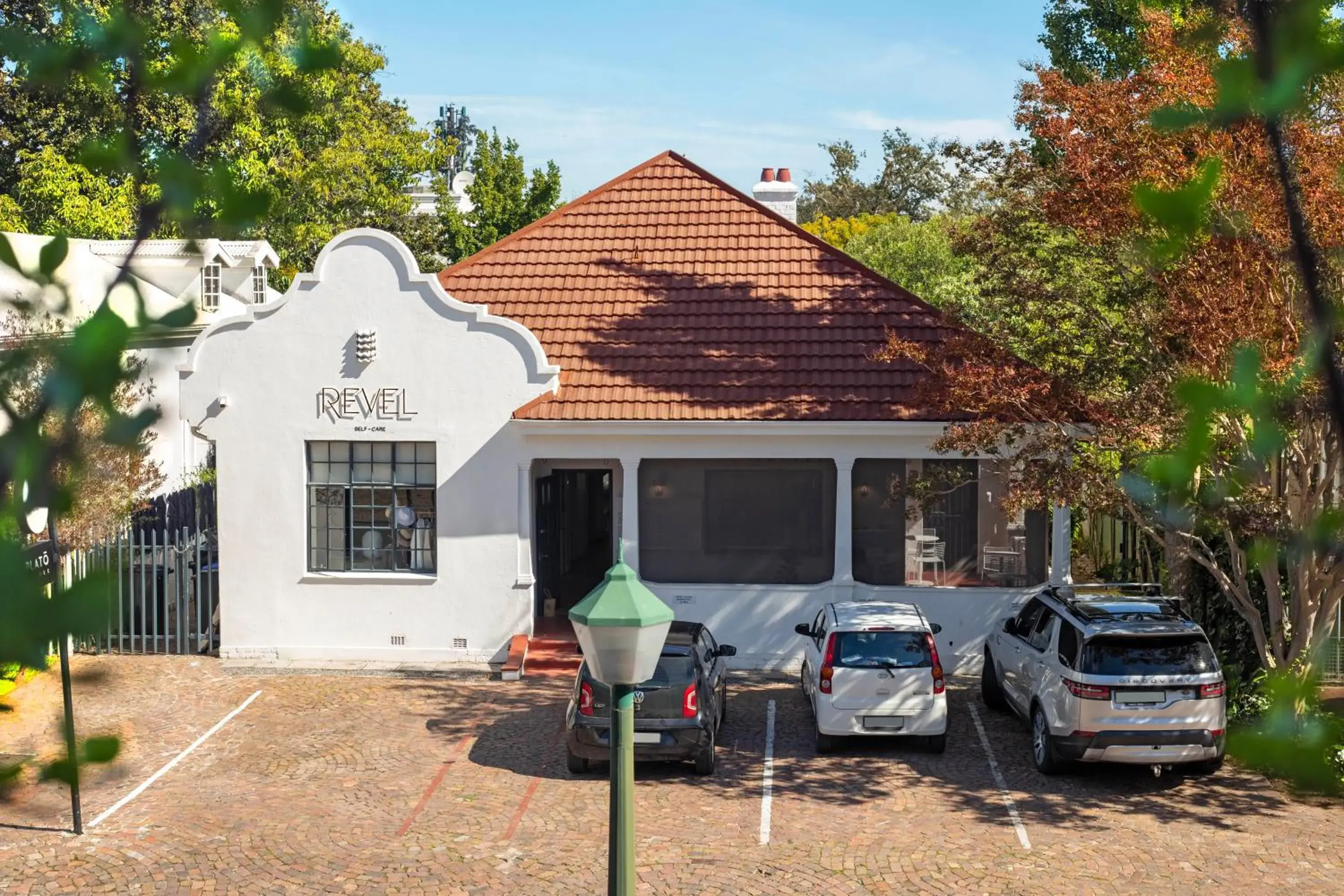 Neighbourhood in Hotel Krige Neighbourhood in Hotel Krige