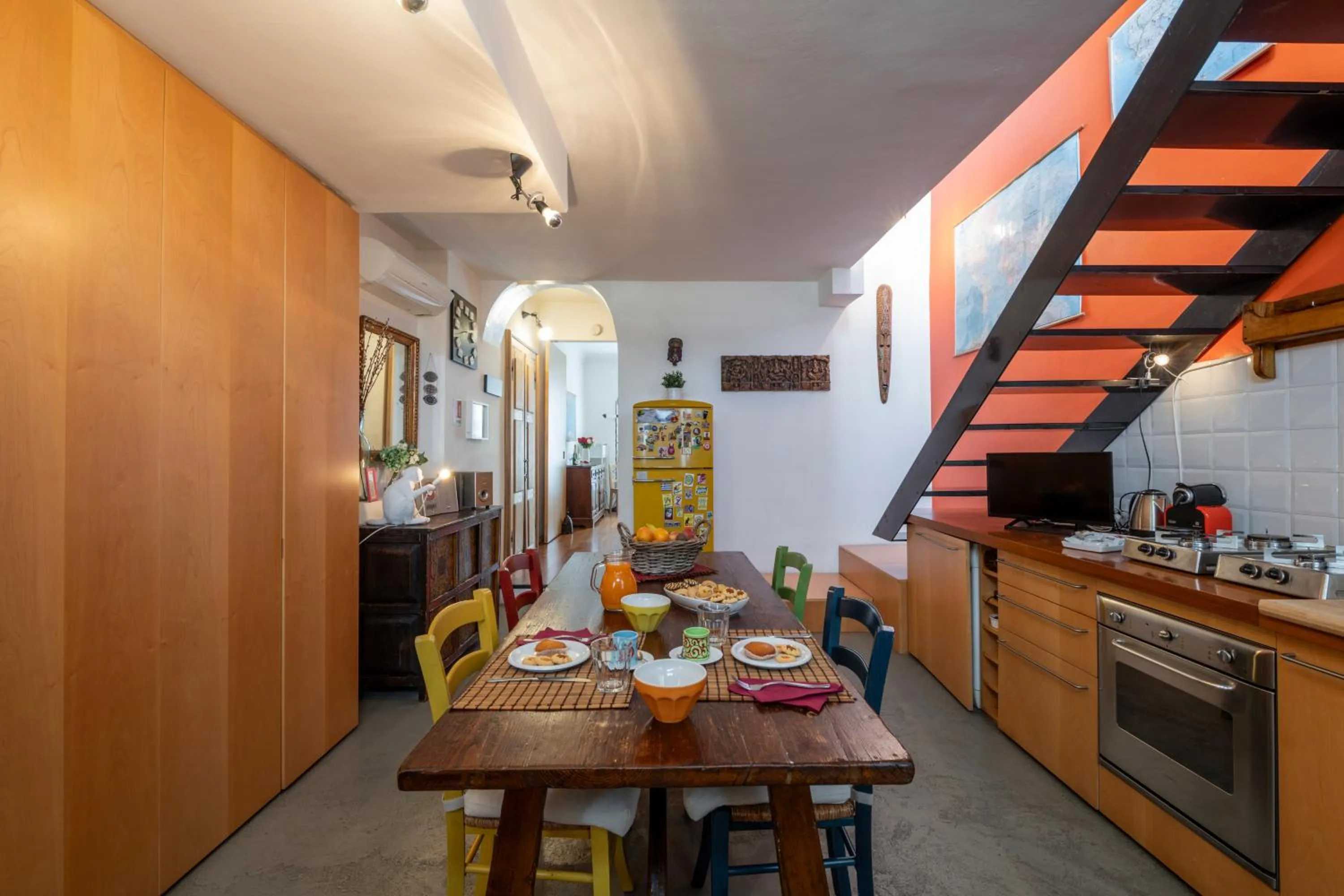 Kitchen or kitchenette in Paolo Sarpi, 36 - Milano Inside