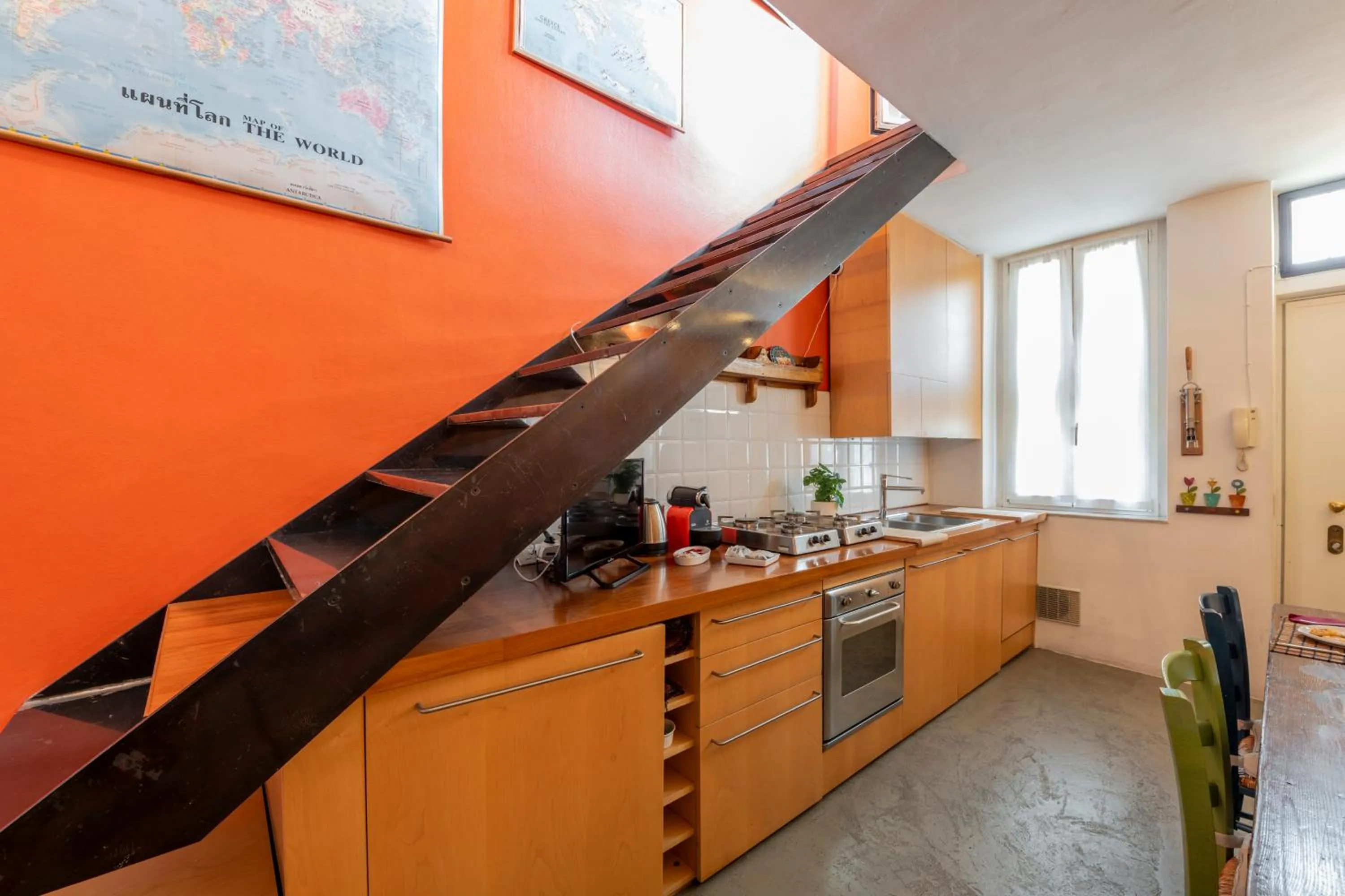 Kitchen or kitchenette in Paolo Sarpi, 36 - Milano Inside