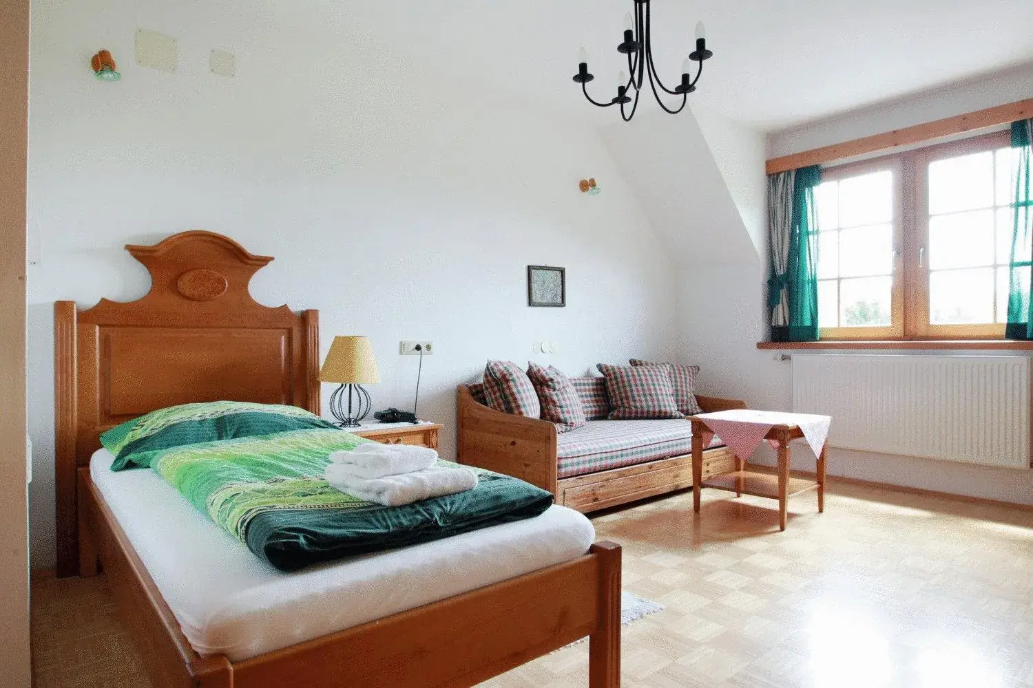 Single Room South Garden in Steinschalerhof Single Room South Garden in Steinschalerhof