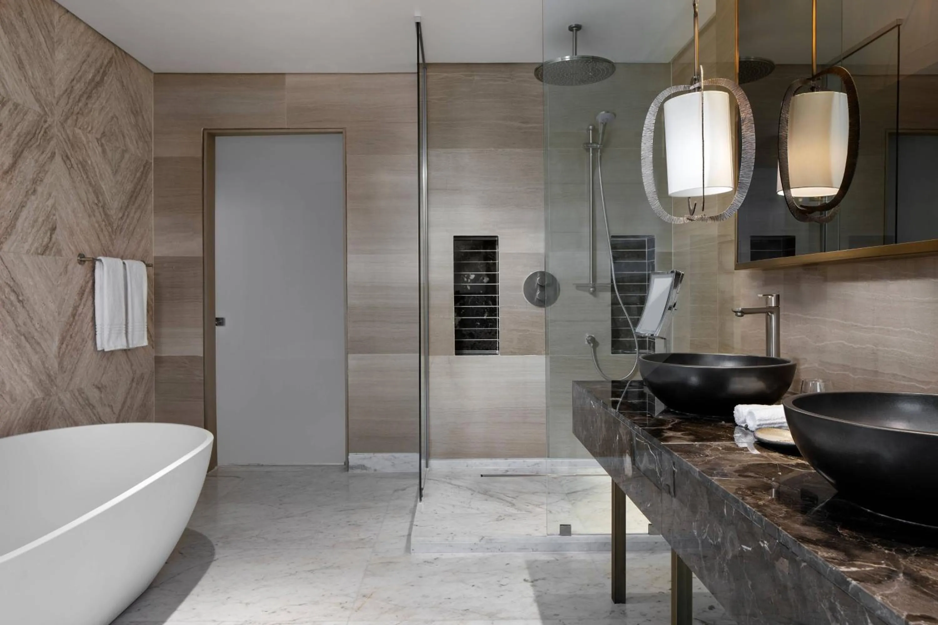 Bathroom in Lagos Marriott Hotel Ikeja