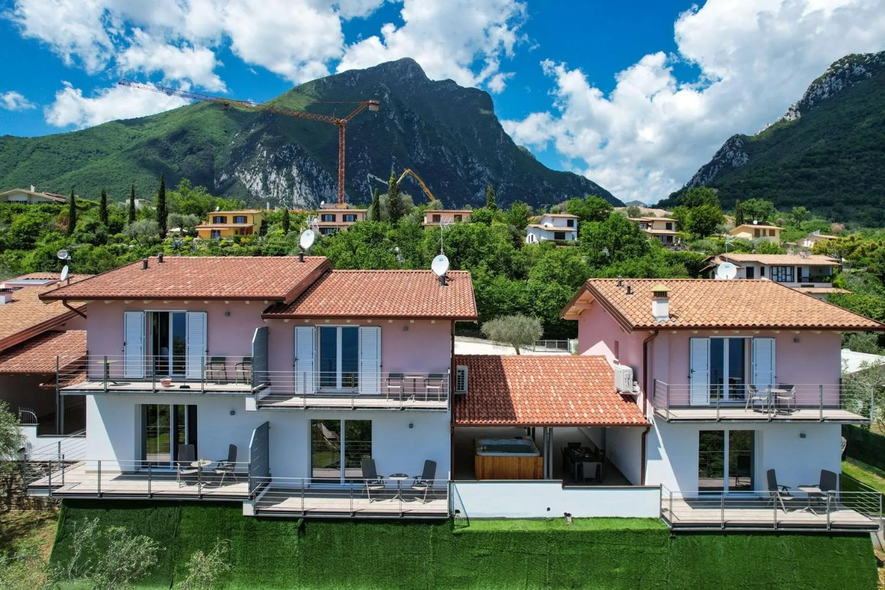 Property building in Le Casette - Gargna