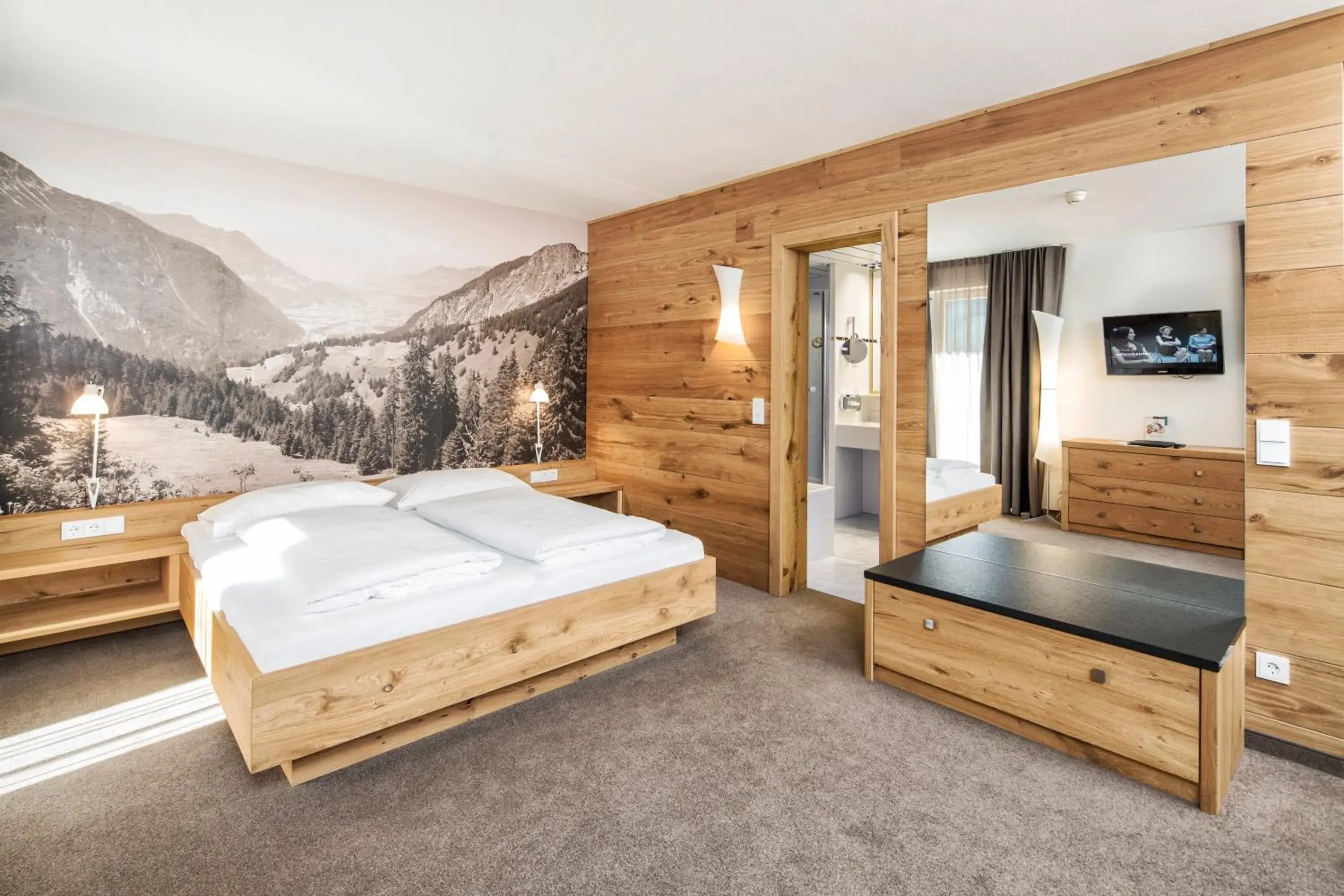 Deluxe Double Room in Sporthotel Silvretta Montafon Deluxe Double Room in Sporthotel Silvretta Montafon