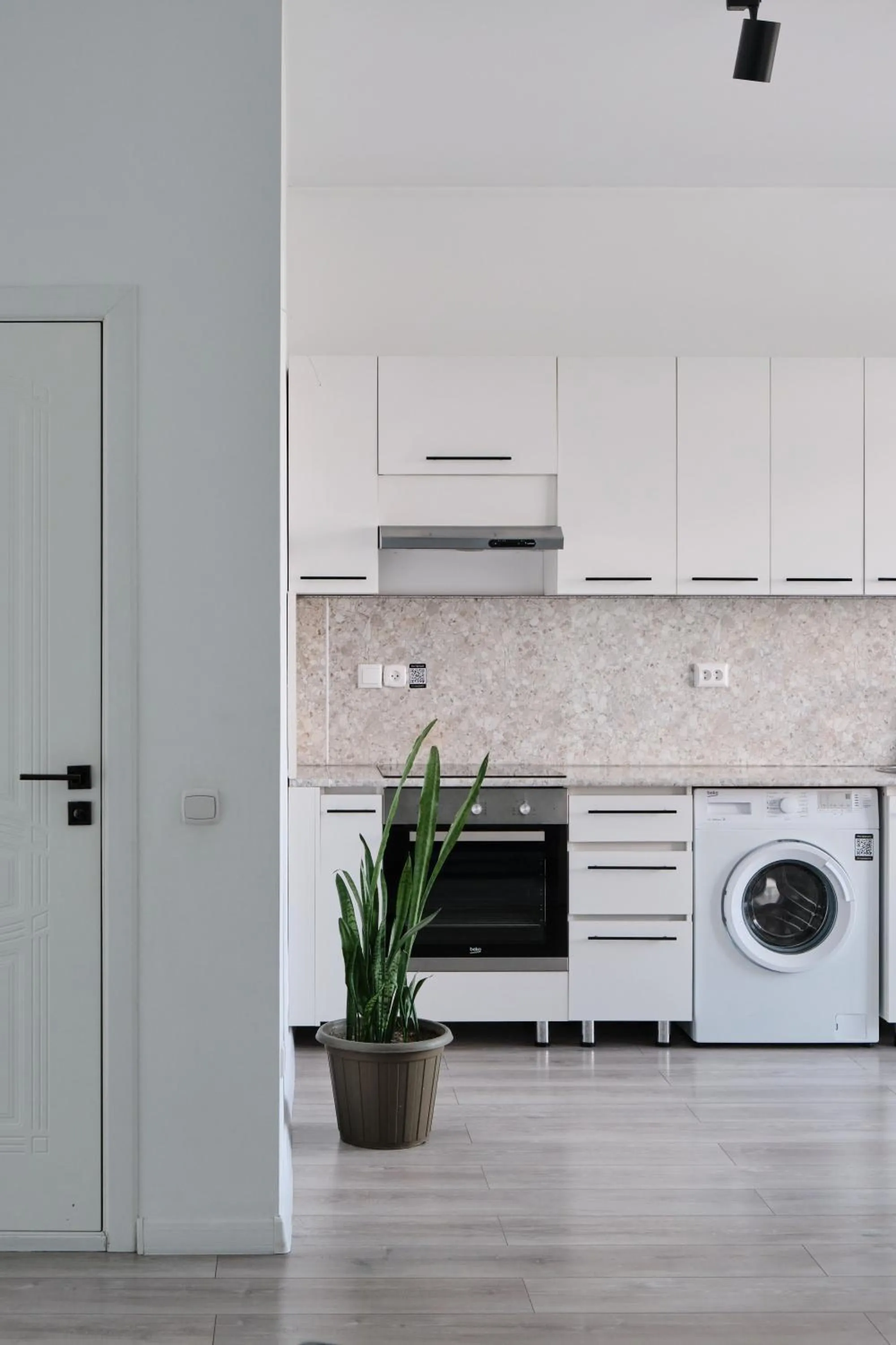 Seven City Apartments