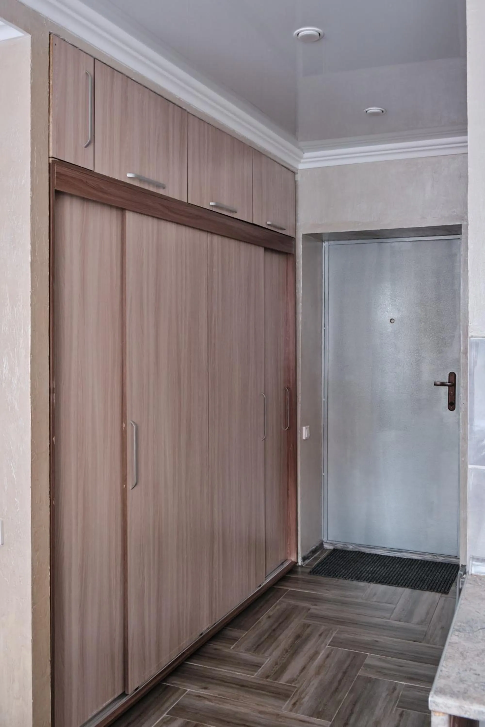 Seven City Apartments